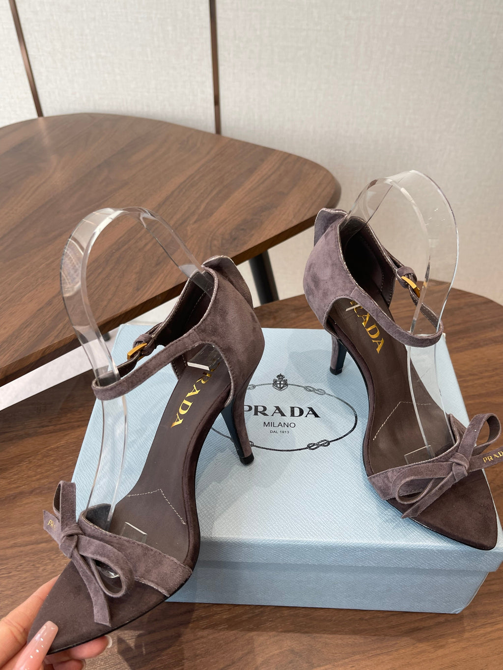 PRADA 26S HIGH HEEL SANDALS 85MM IN DARK BROWN SUEDE WITH BOW