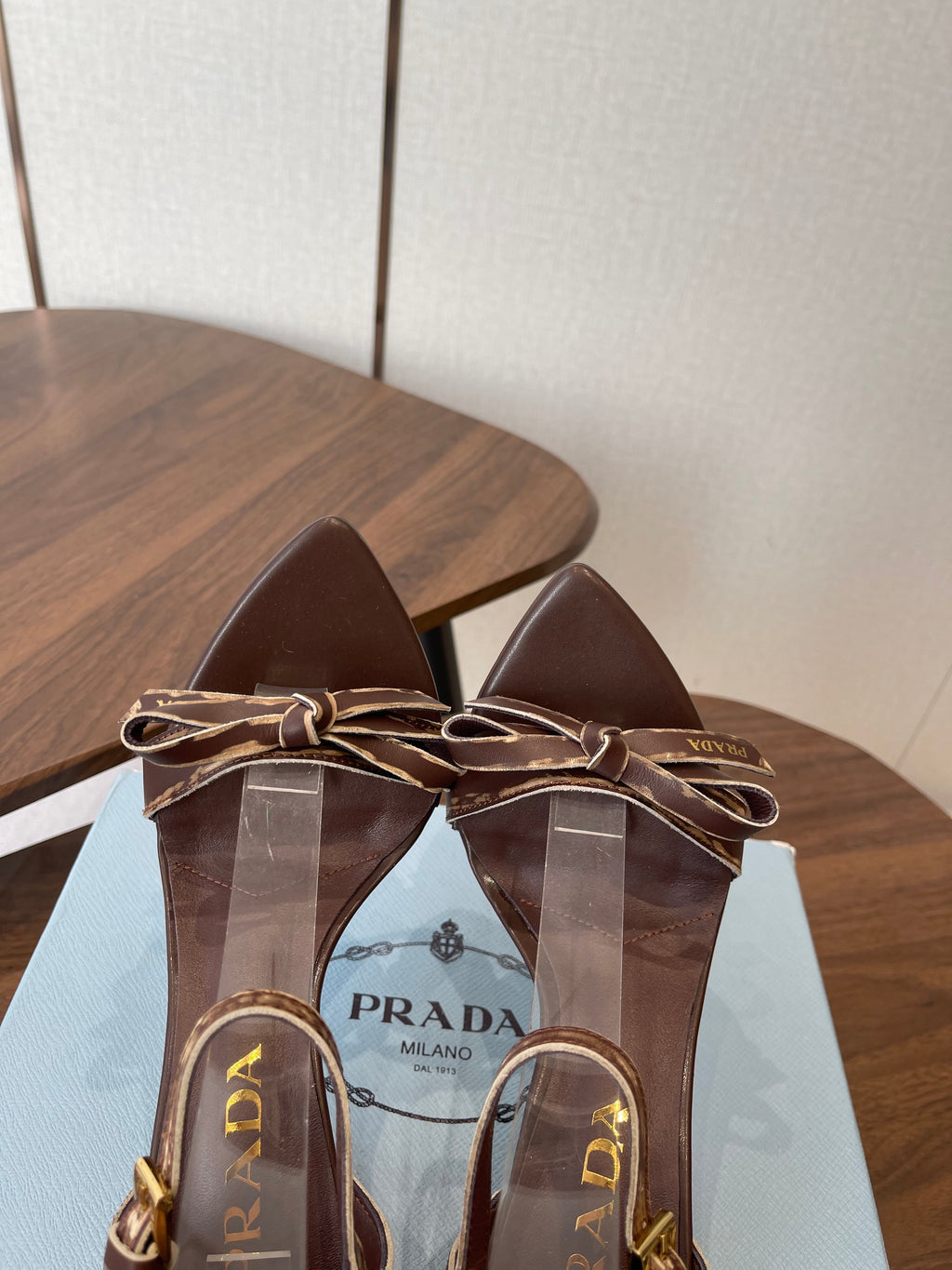 PRADA 26S HIGH HEEL SANDALS 85MM IN CHOCOLATE BROWN CALFSKIN WITH BOW