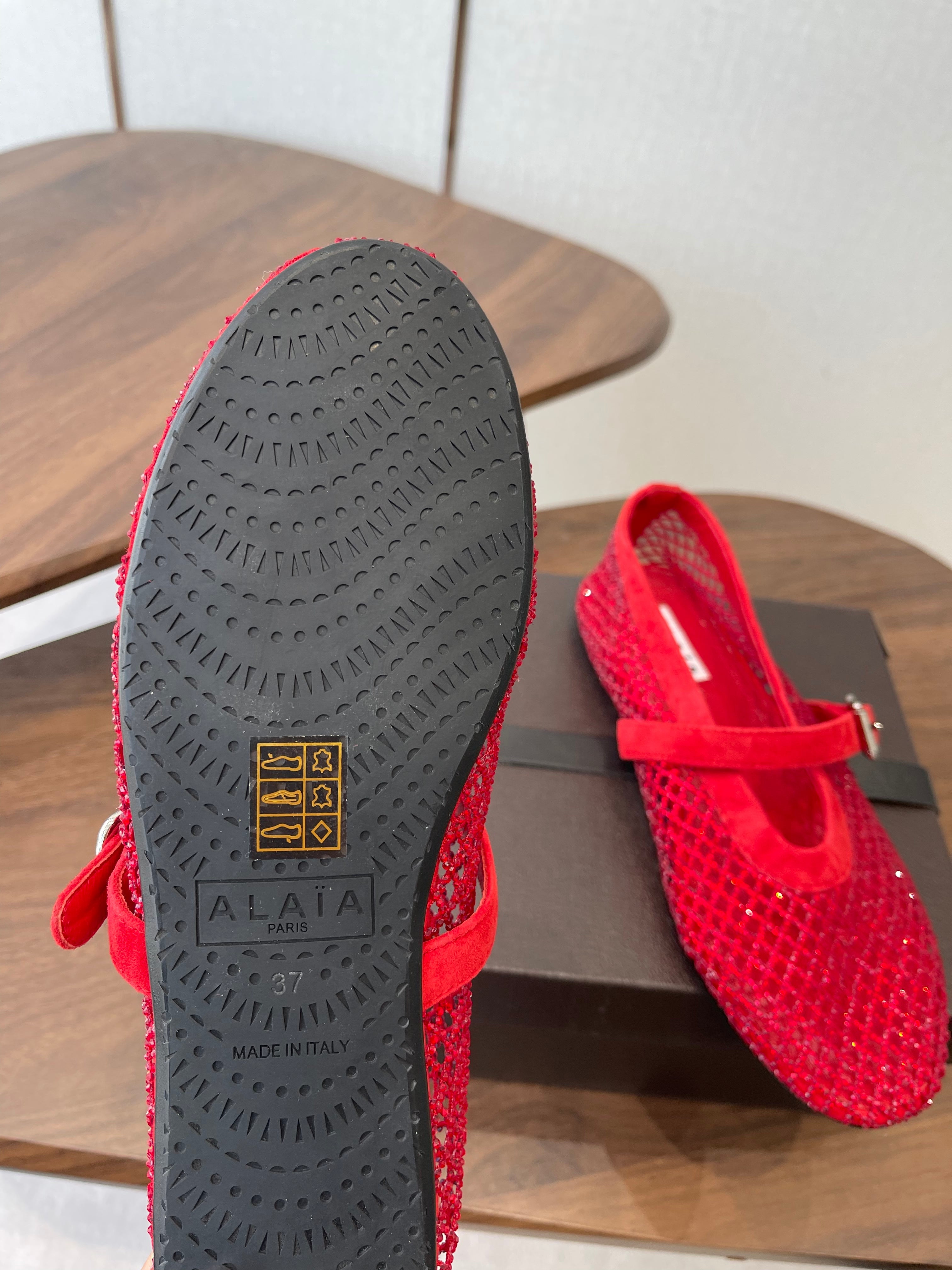 ALAIA 26S MESH FLATS IN RED SUEDE RHINESTONE-EMBELLISHED