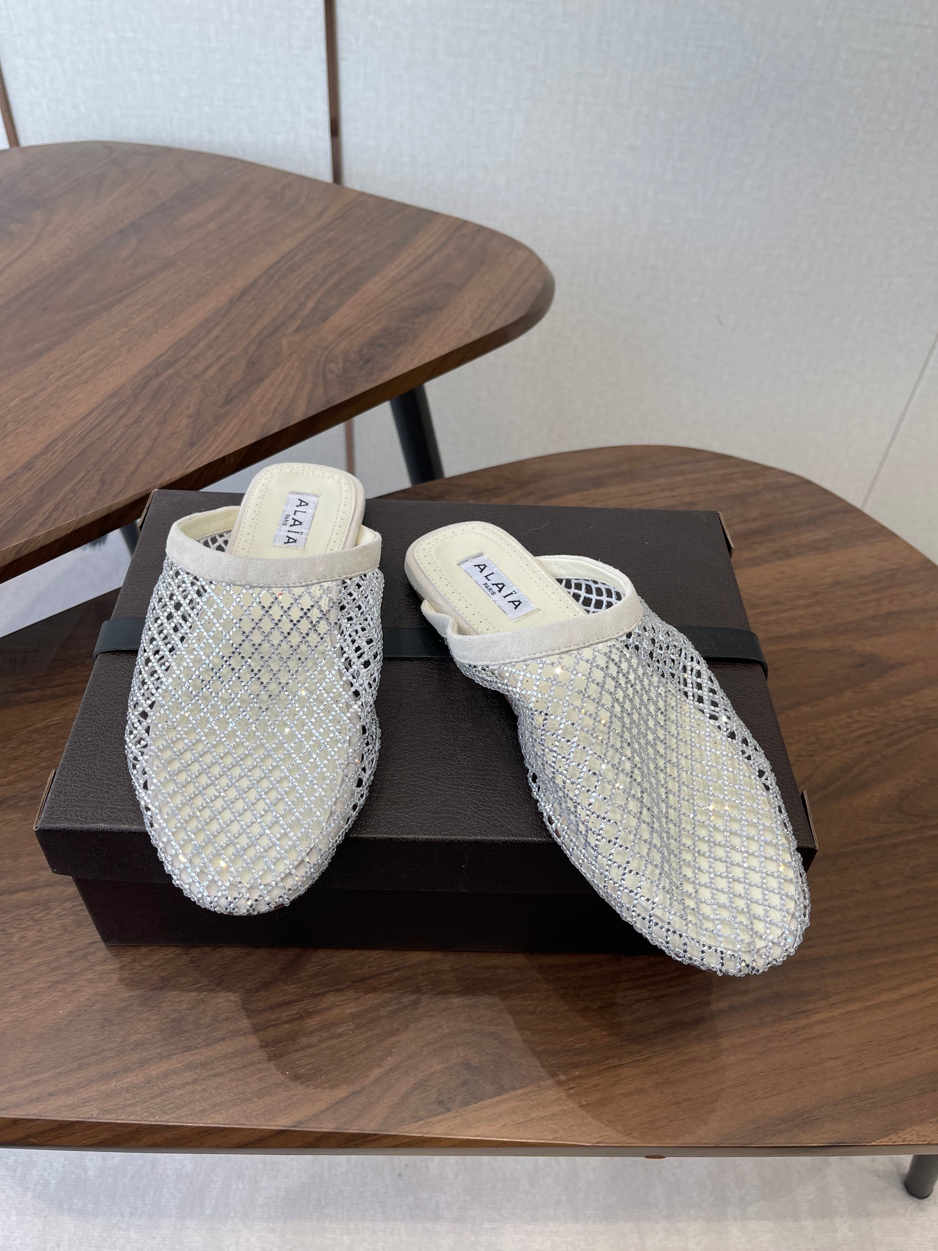ALAIA 26S FLAT MULES IN CREAM WHITE SUEDE AND MESH RHINESTONE-EMBELLISHED