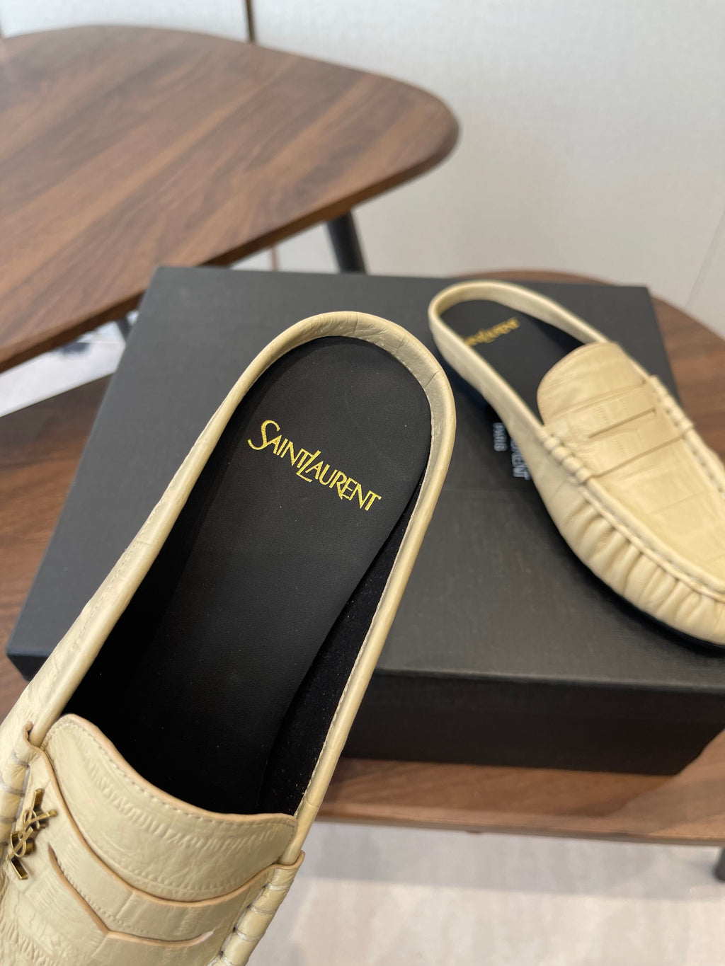 YSL 26S LOAFER MULES IN BEIGE CALFSKIN