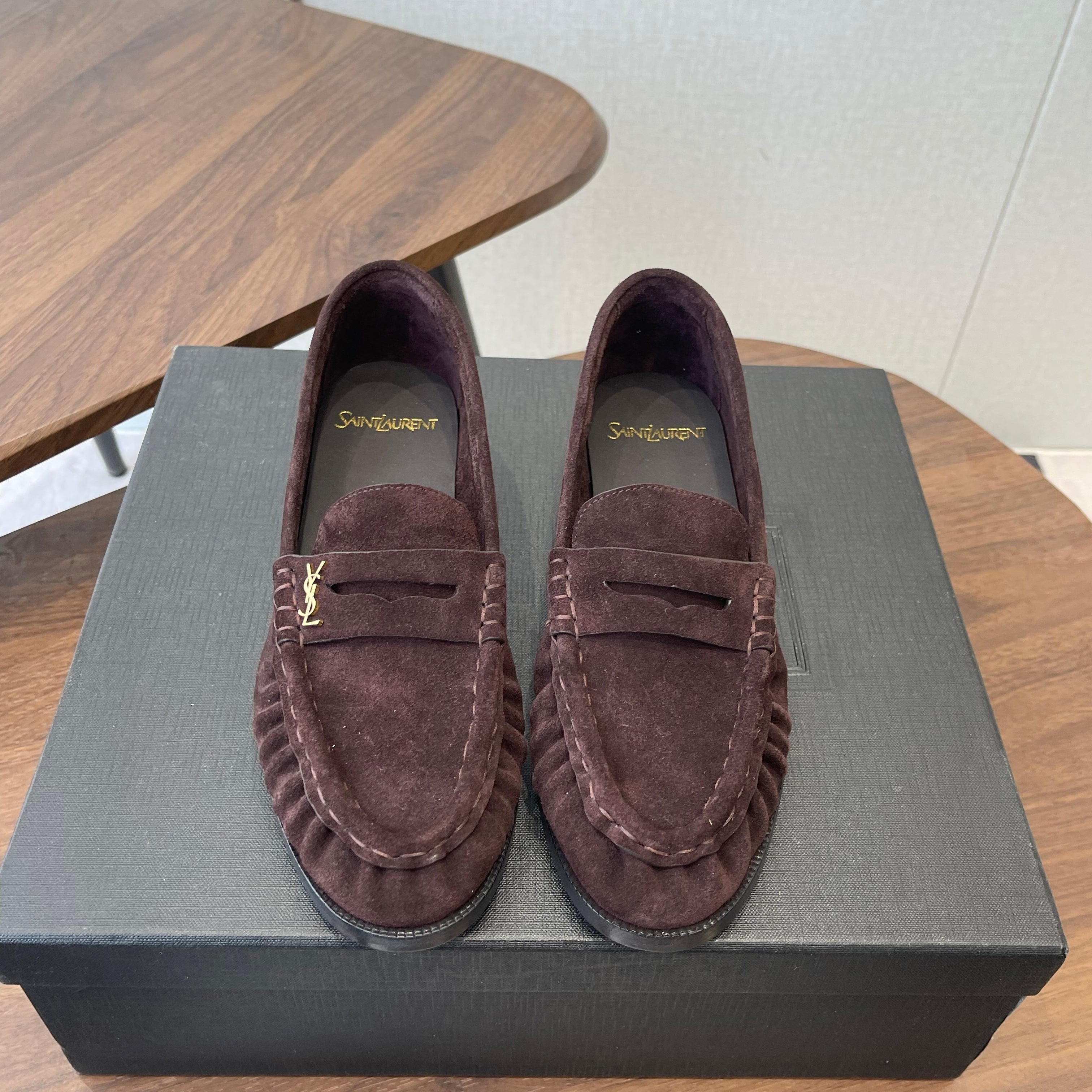 YSL 26S LOAFER IN DARK PLUM BROWN SUEDE
