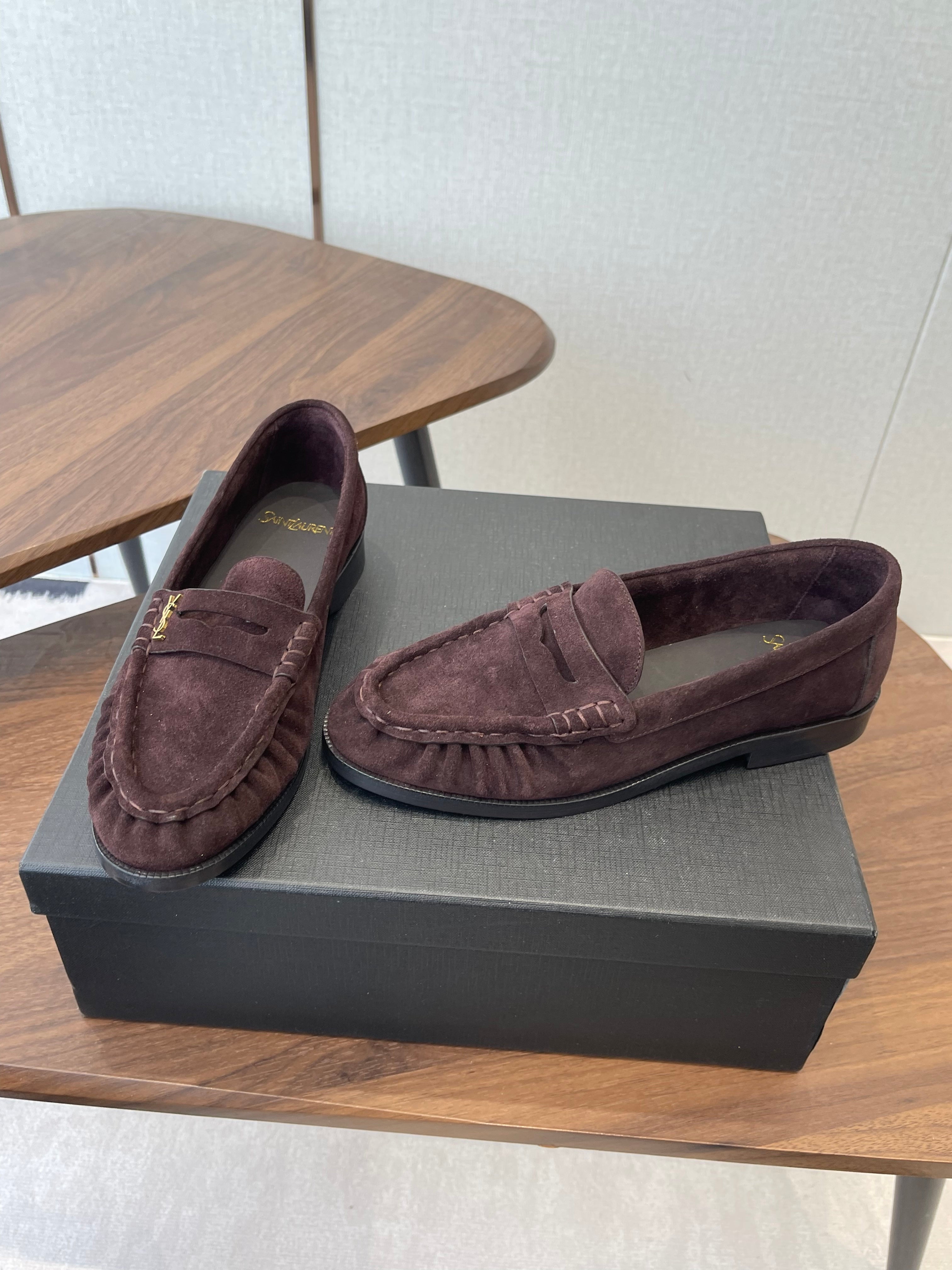 YSL 26S LOAFER IN DARK PLUM BROWN SUEDE