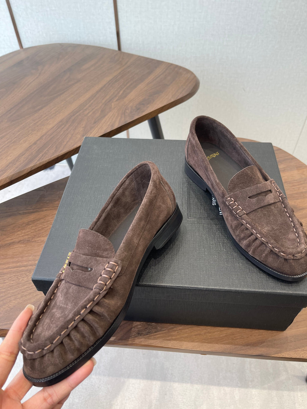 YSL 26S LOAFER IN EARTH BROWN SUEDE