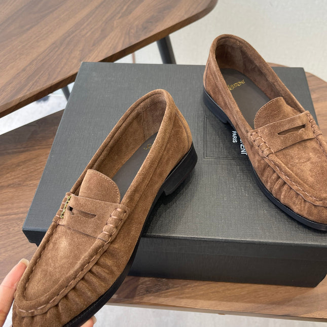 YSL 26S LOAFER IN BROWN SUEDE
