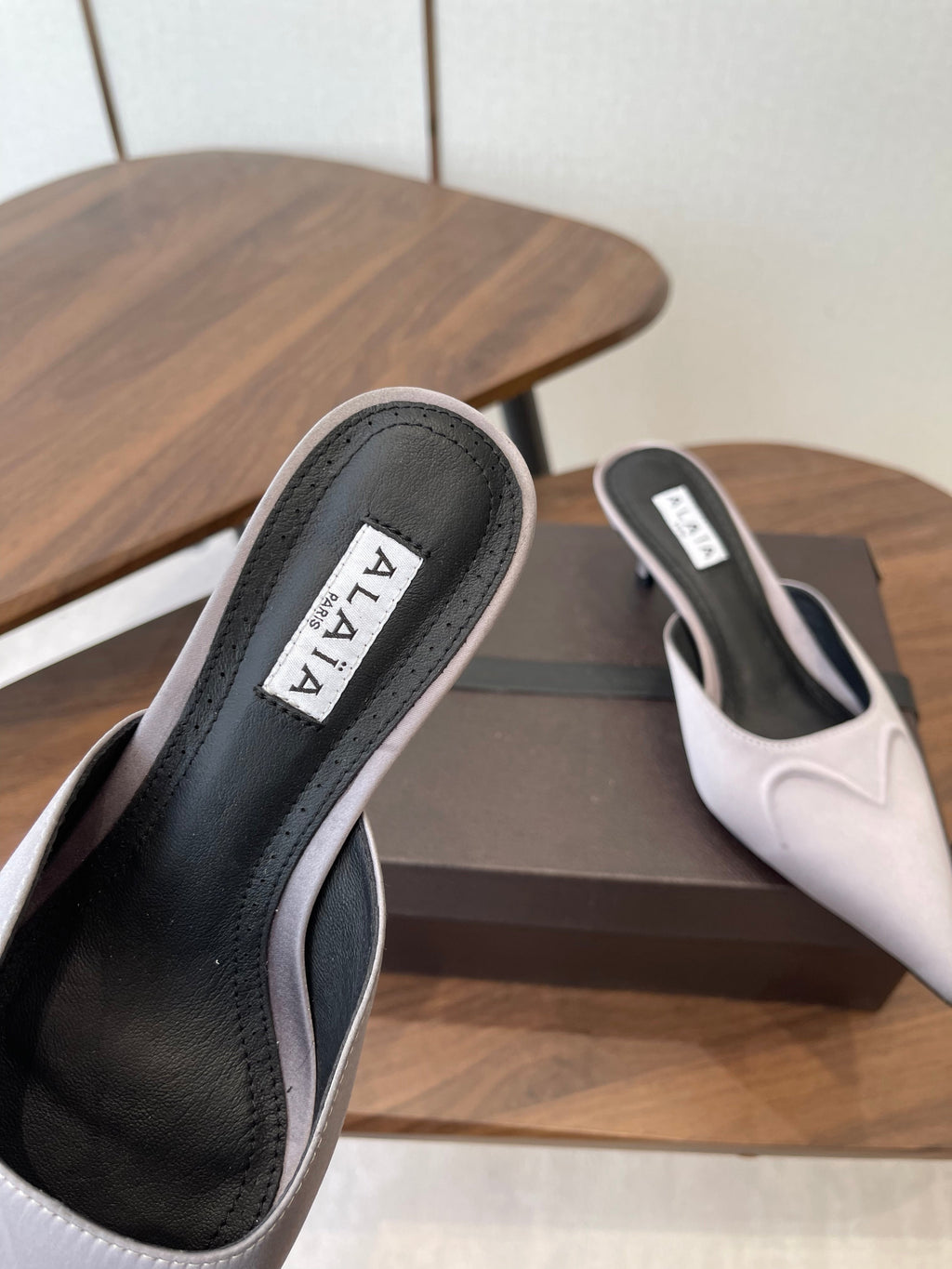 ALAIA 26S HEELED MULES 50 MM IN LAVENDER GREY FABRIC