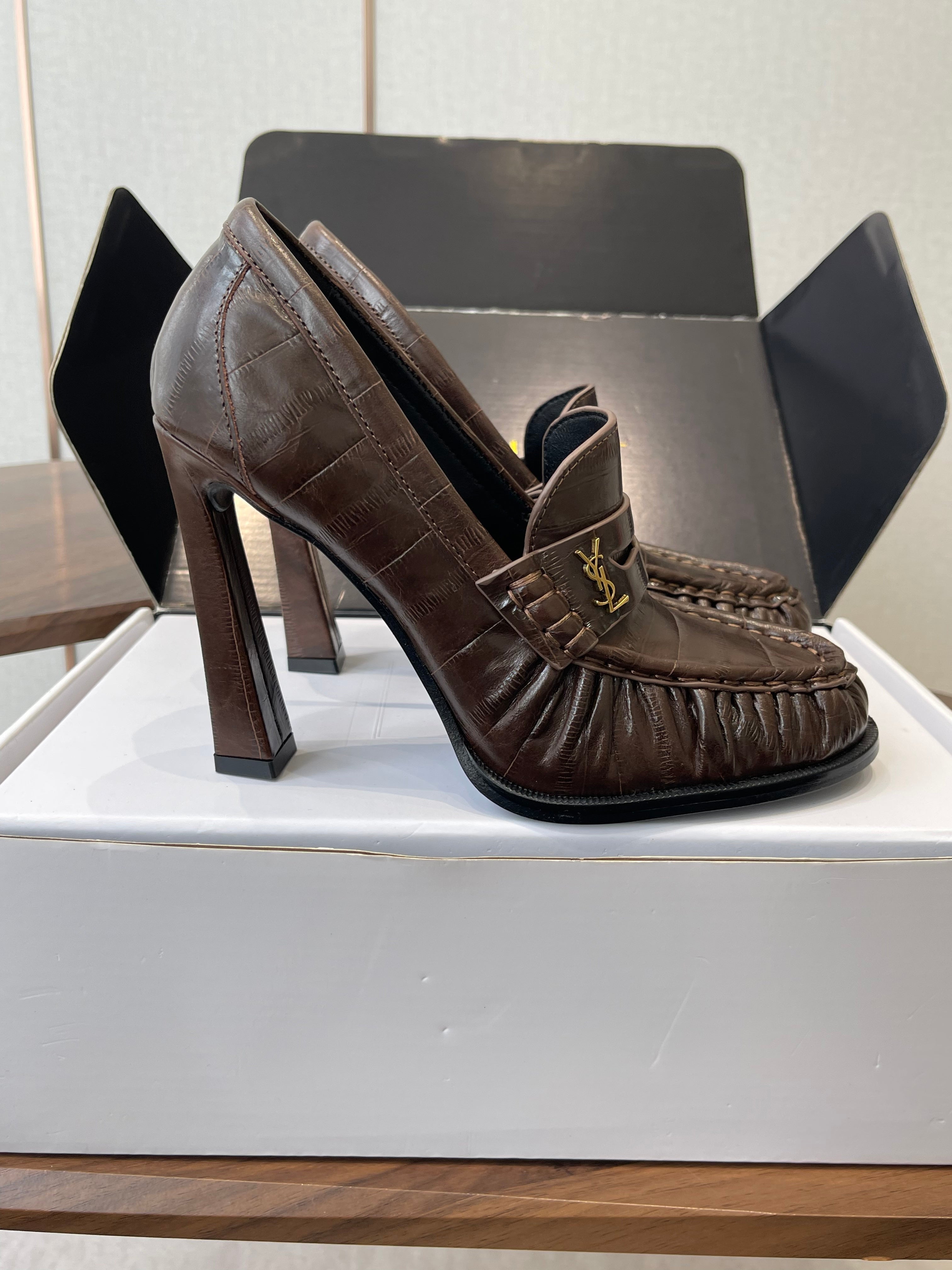 YSL 26S HEELED LOAFERS 100 MM IN DARK BROWN CALFSKIN