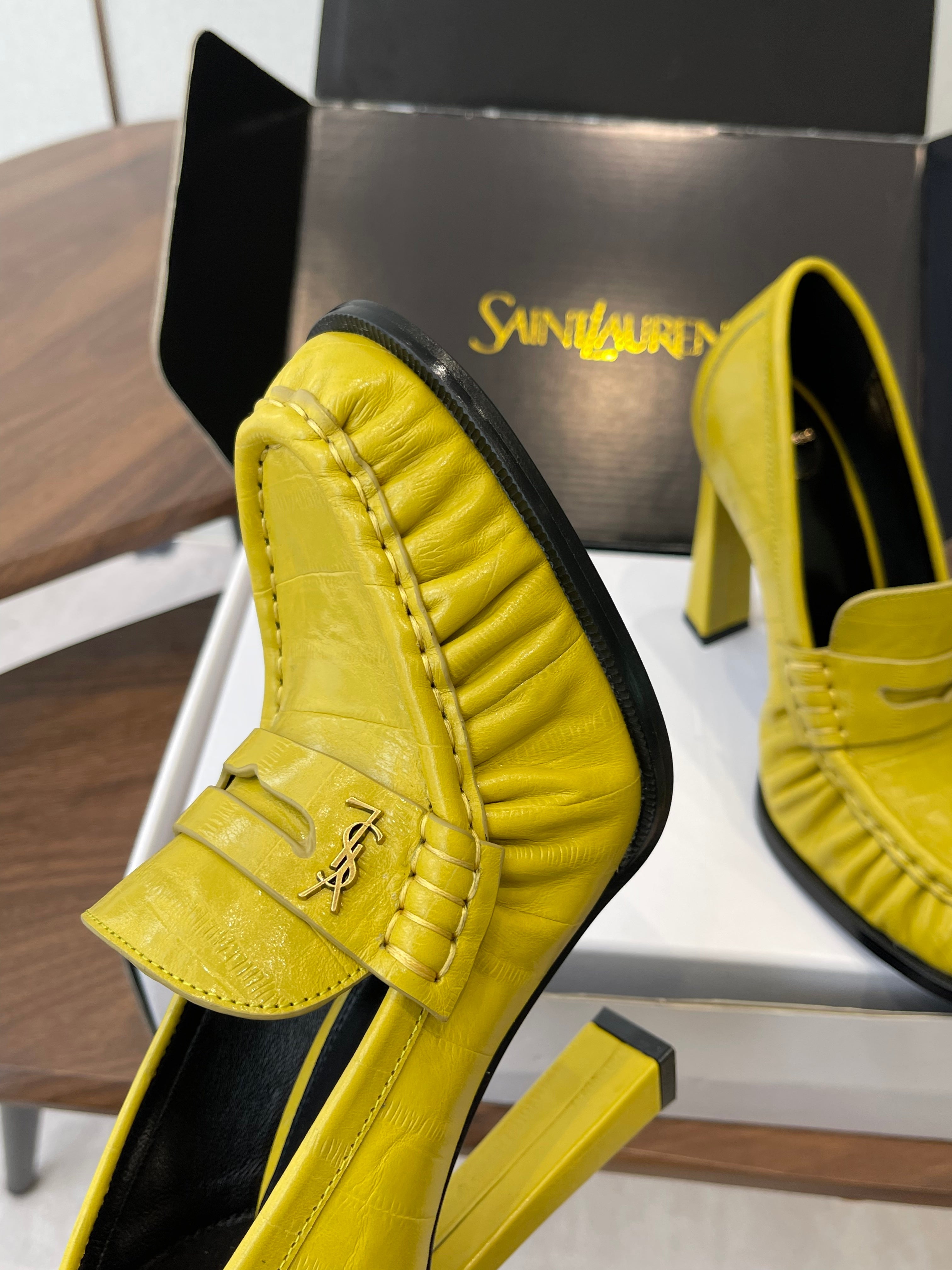 YSL 26S HEELED LOAFERS 100 MM IN YELLOW CALFSKIN