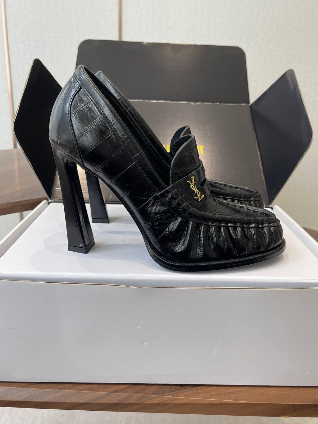 YSL 26S HEELED LOAFERS 100 MM IN BLACK SHINY CALFSKIN