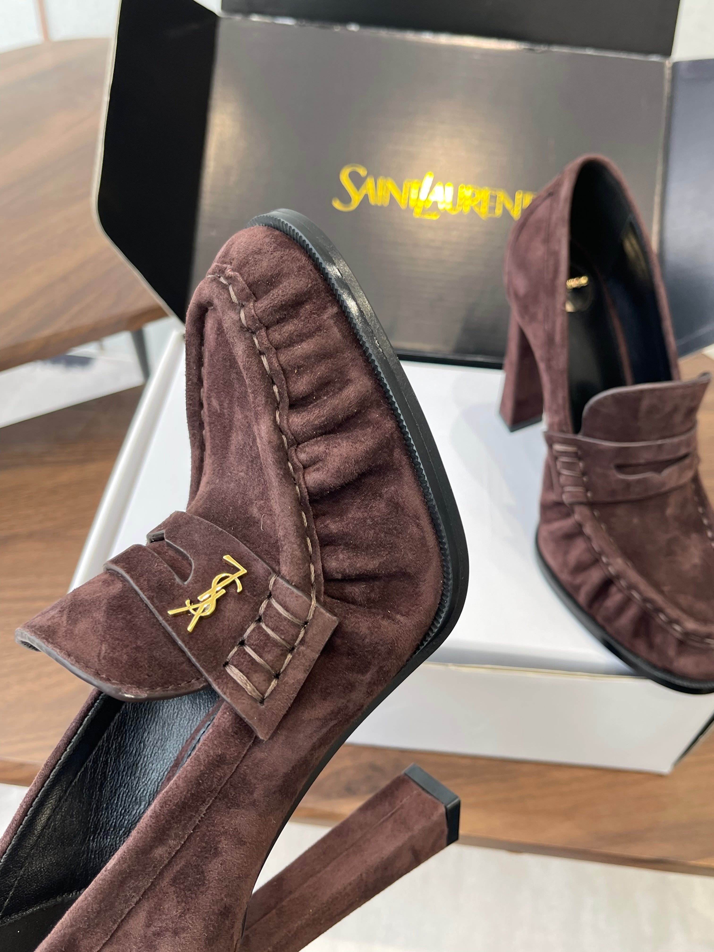YSL 26S HEELED LOAFERS 100 MM IN WINE BROWN SUEDE