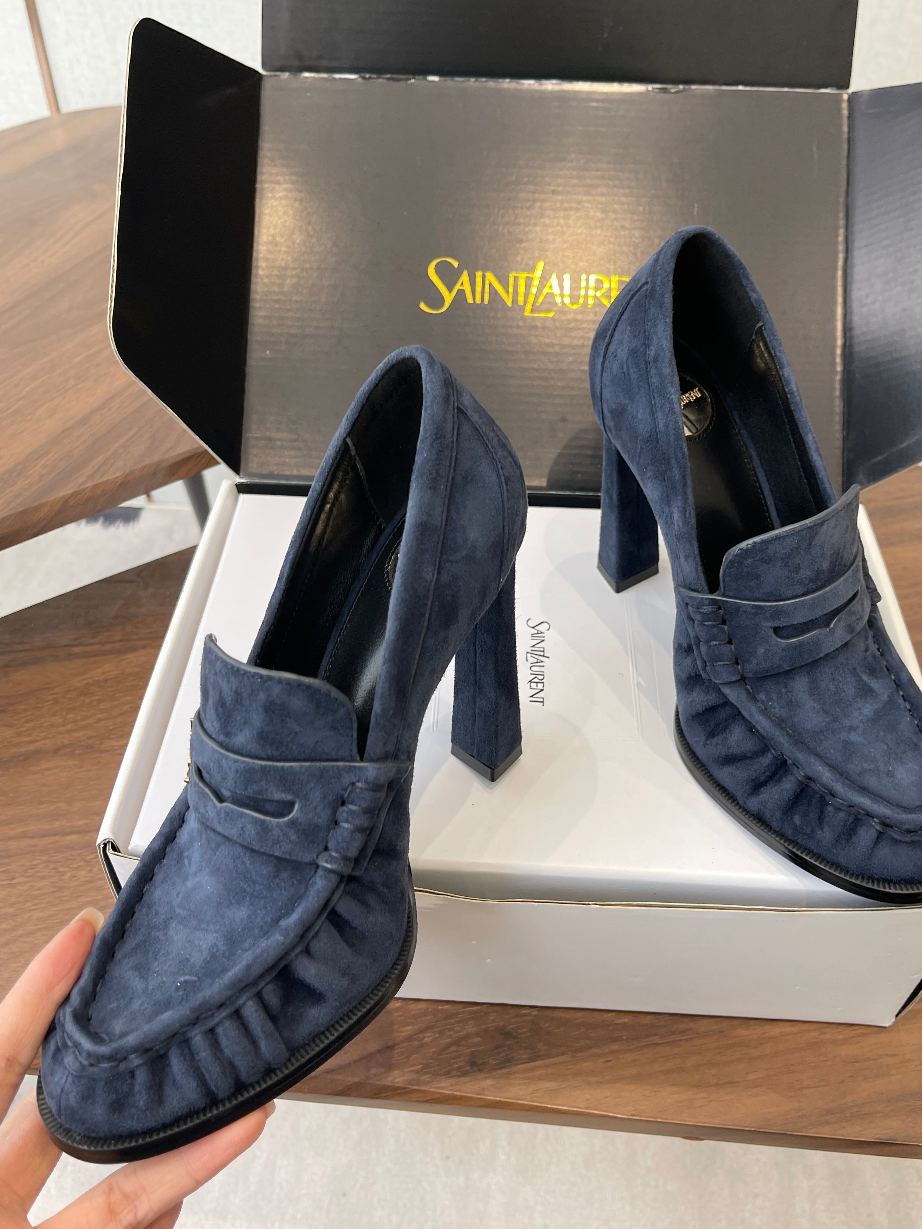 YSL 26S HEELED LOAFERS 100 MM IN DARK STEEL BLUE SUEDE