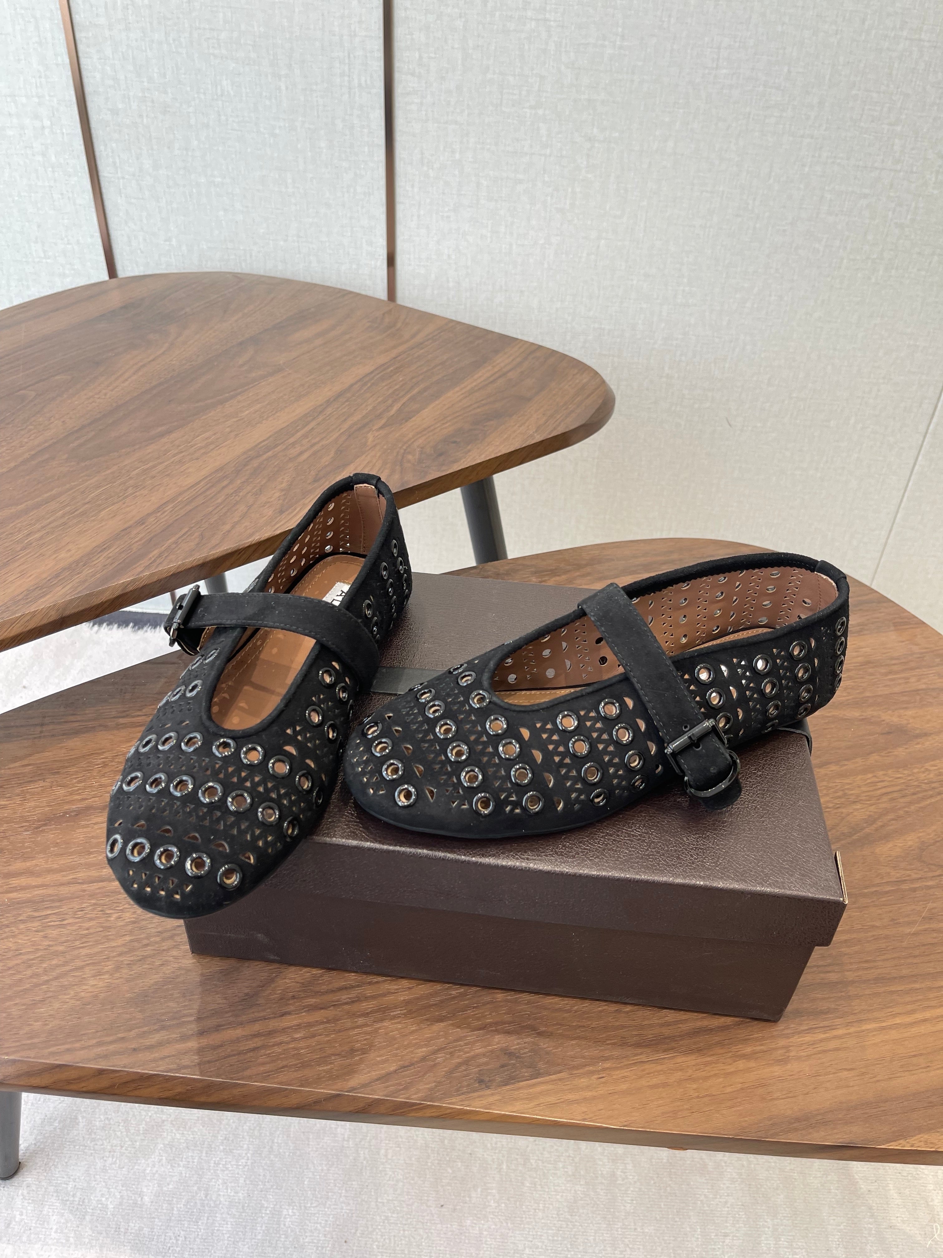 ALAIA 26S MARY JANE FLATS IN BLACK SUEDE