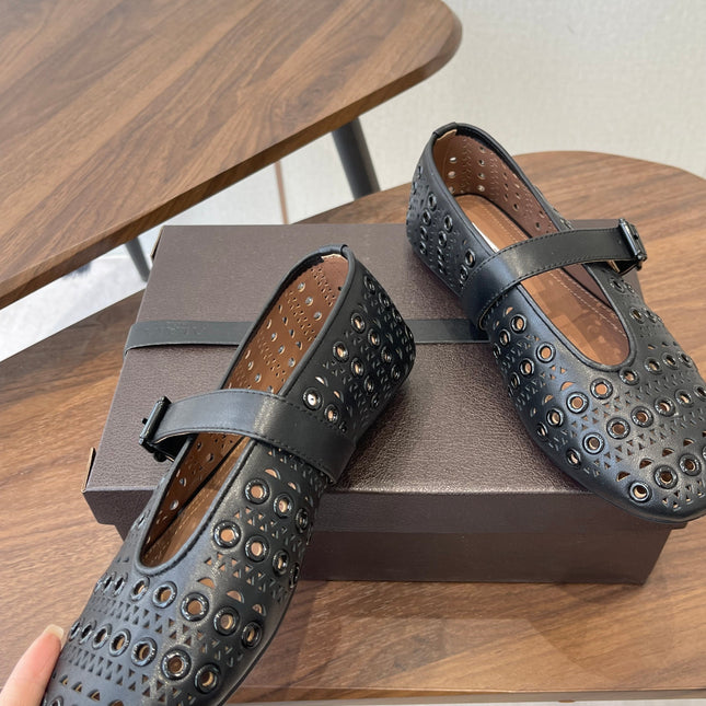 ALAIA 26S MARY JANE FLATS IN BLACK LAMBSKIN