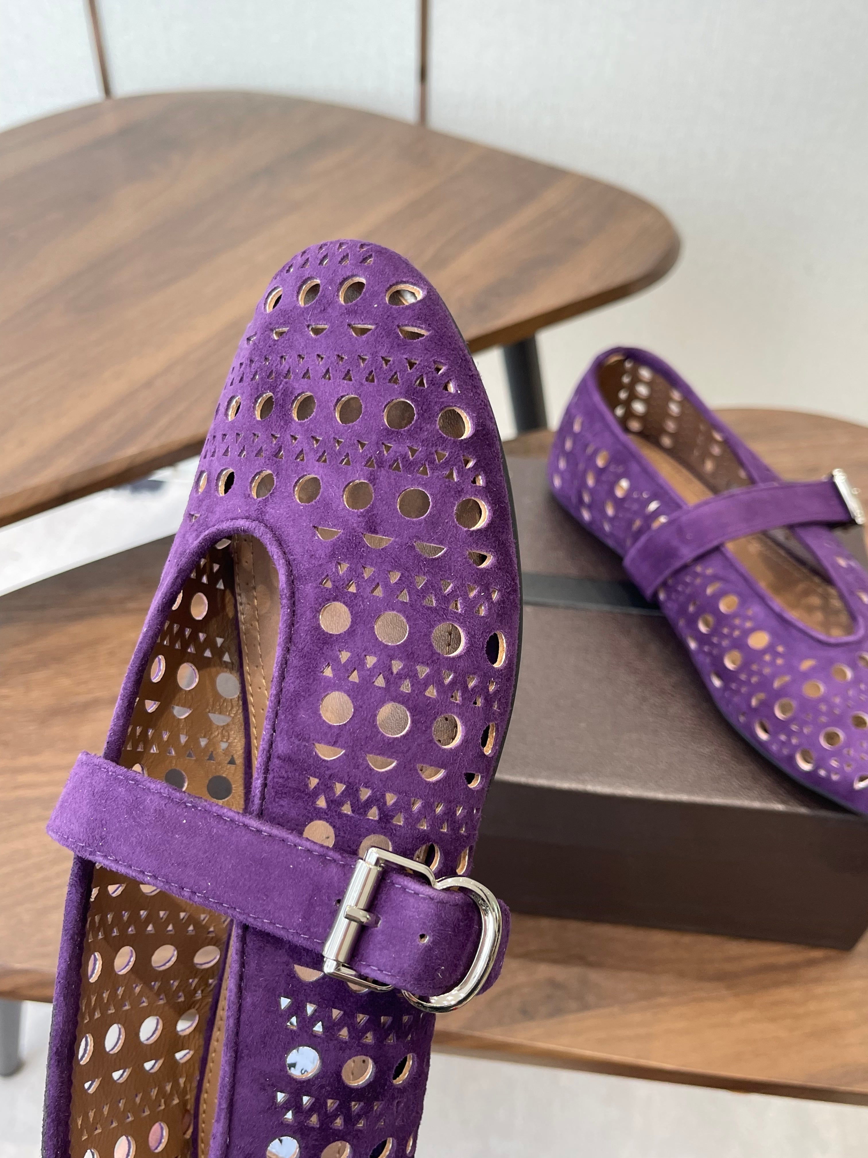 ALAIA 26S MARY JANE FLATS IN DARK PURPLE SUEDE