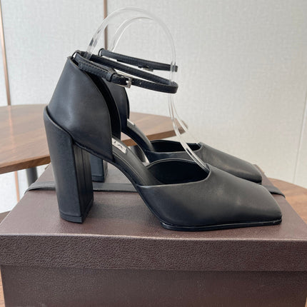 ALAIA 26S SQUARE-TOE HIGH HEELS 95 MM IN BLACK CALFSKIN