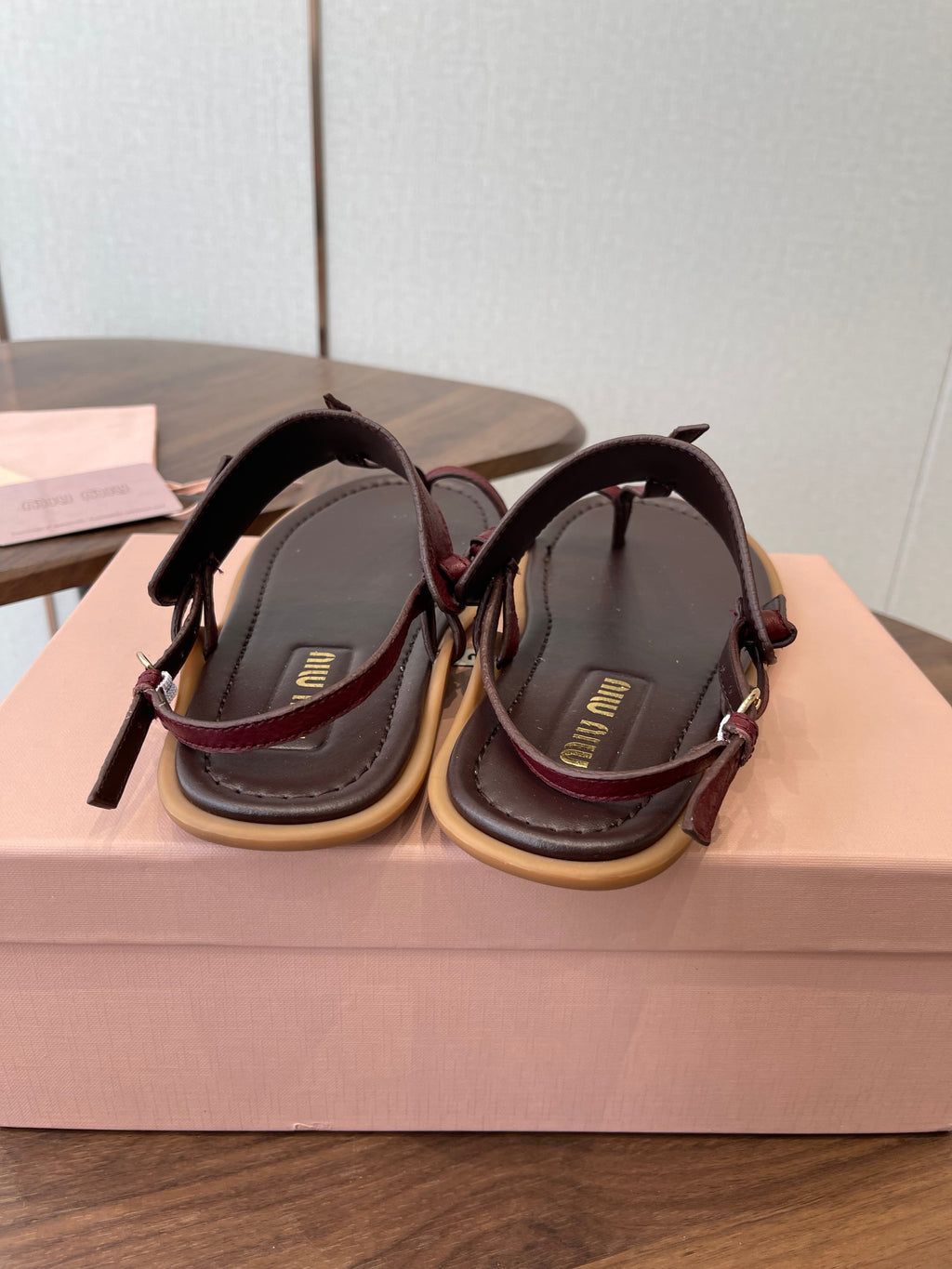 MIUMIU 26S FLIP FLOPS IN DARK BROWN AND BURGUNDY RED CALFSKIN