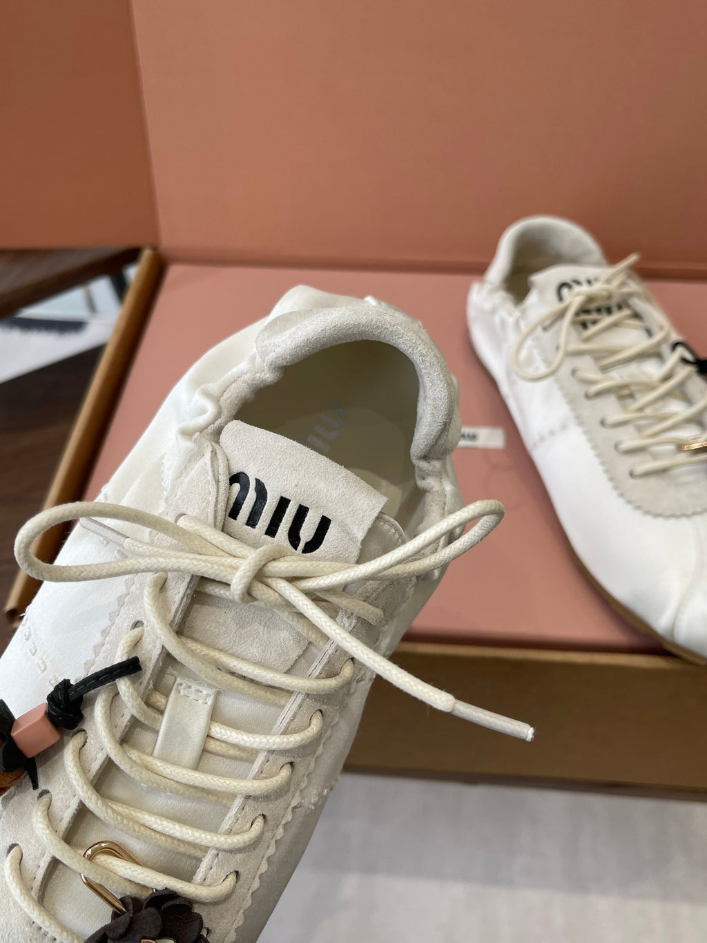 MIUMIU 26S SNEAKERS IN IVORY WHITE PLUME SATIN