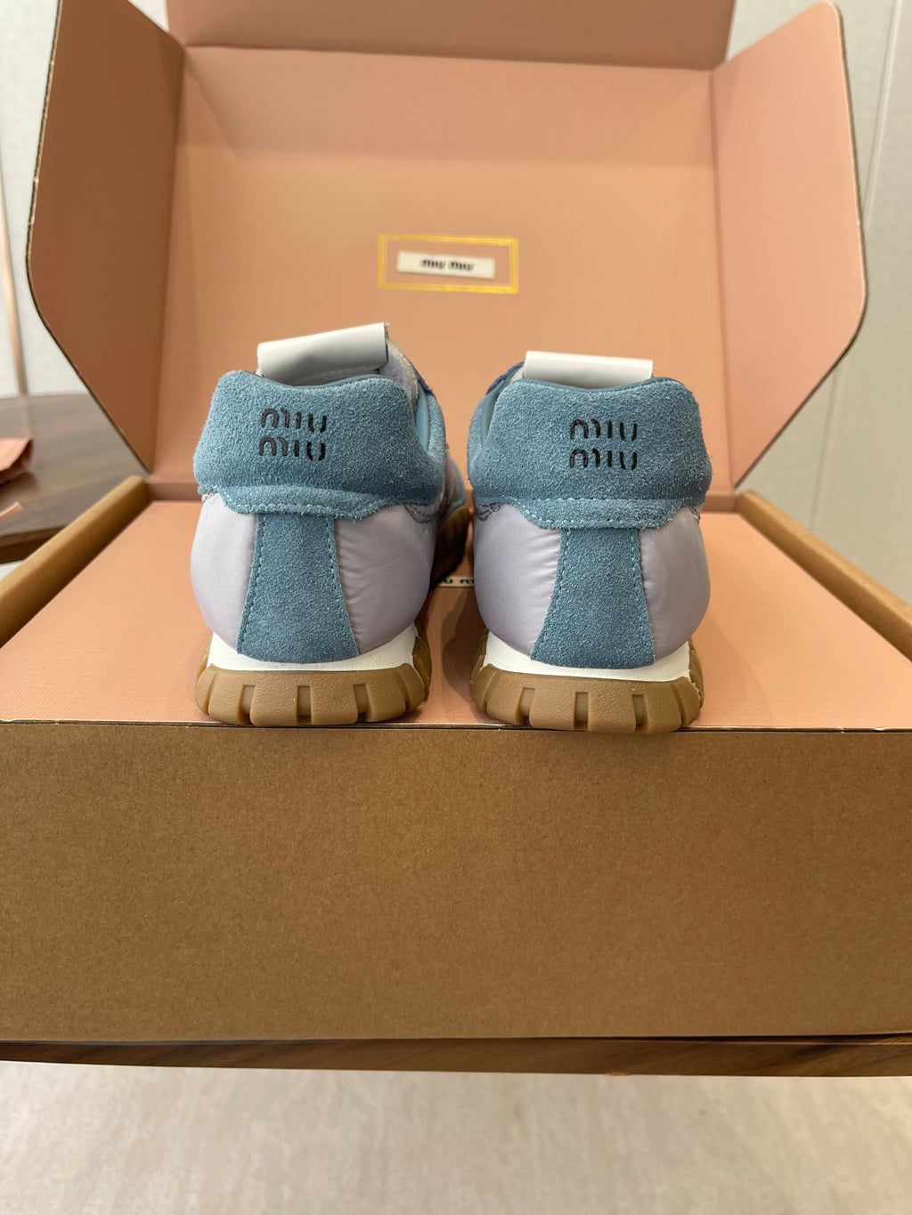 MIUMIU 26S SNEAKERS IN LIGHT GRAY AND BLUE FABRIC AND SUEDE