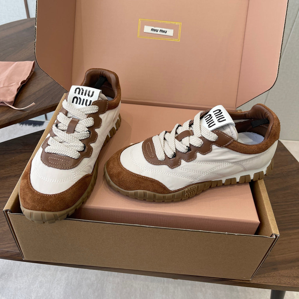 MIUMIU 26S SNEAKERS IN WHITE AND CARAMEL BROWN FABRIC AND SUEDE