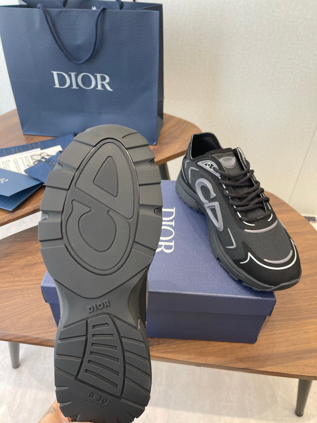 DIOR 26S B30 COUNTDOWN TECH SNEAKER IN BLACK TECHNICAL FABRIC AND SUEDE