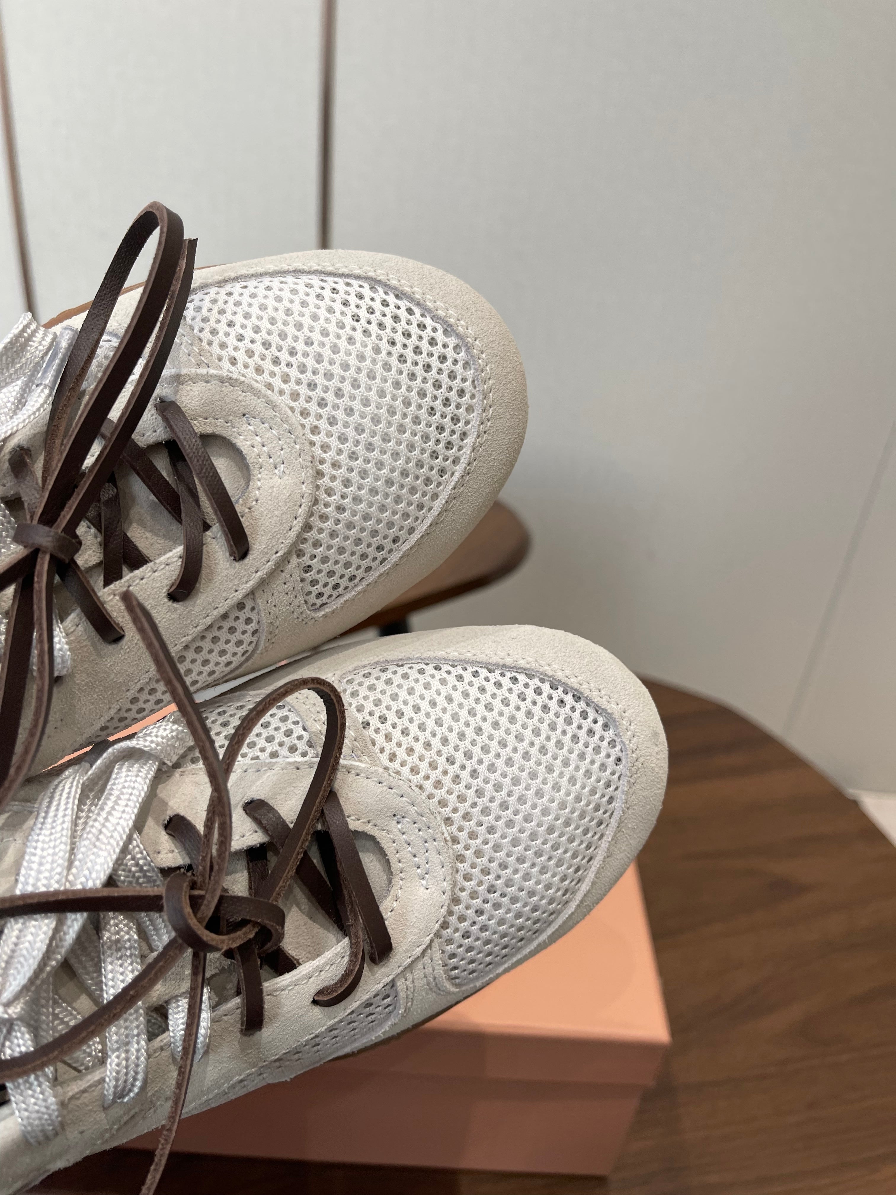 MIUMIU 26S SNEAKERS IN WHITE MESH AND SUEDE