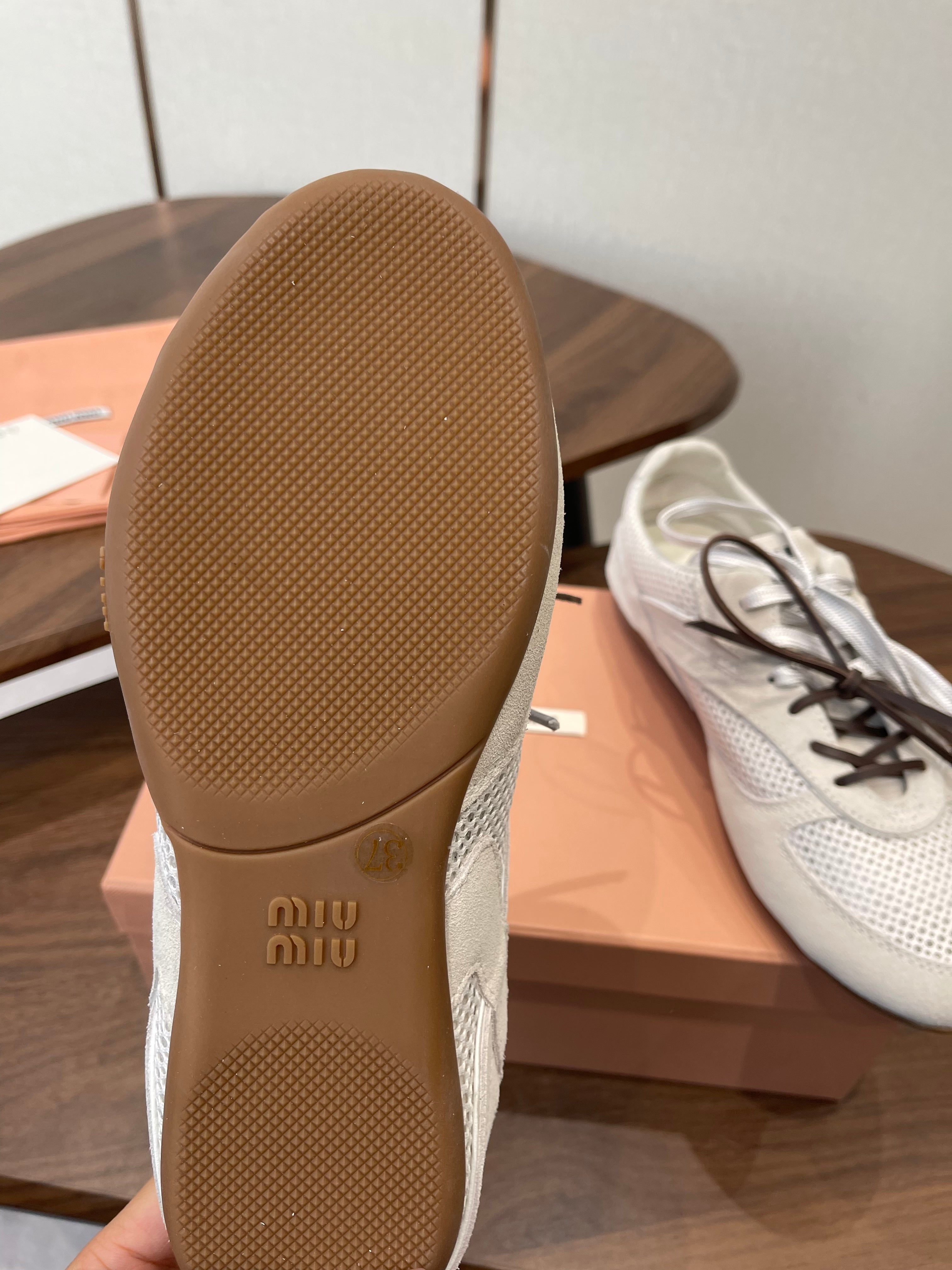 MIUMIU 26S SNEAKERS IN WHITE MESH AND SUEDE