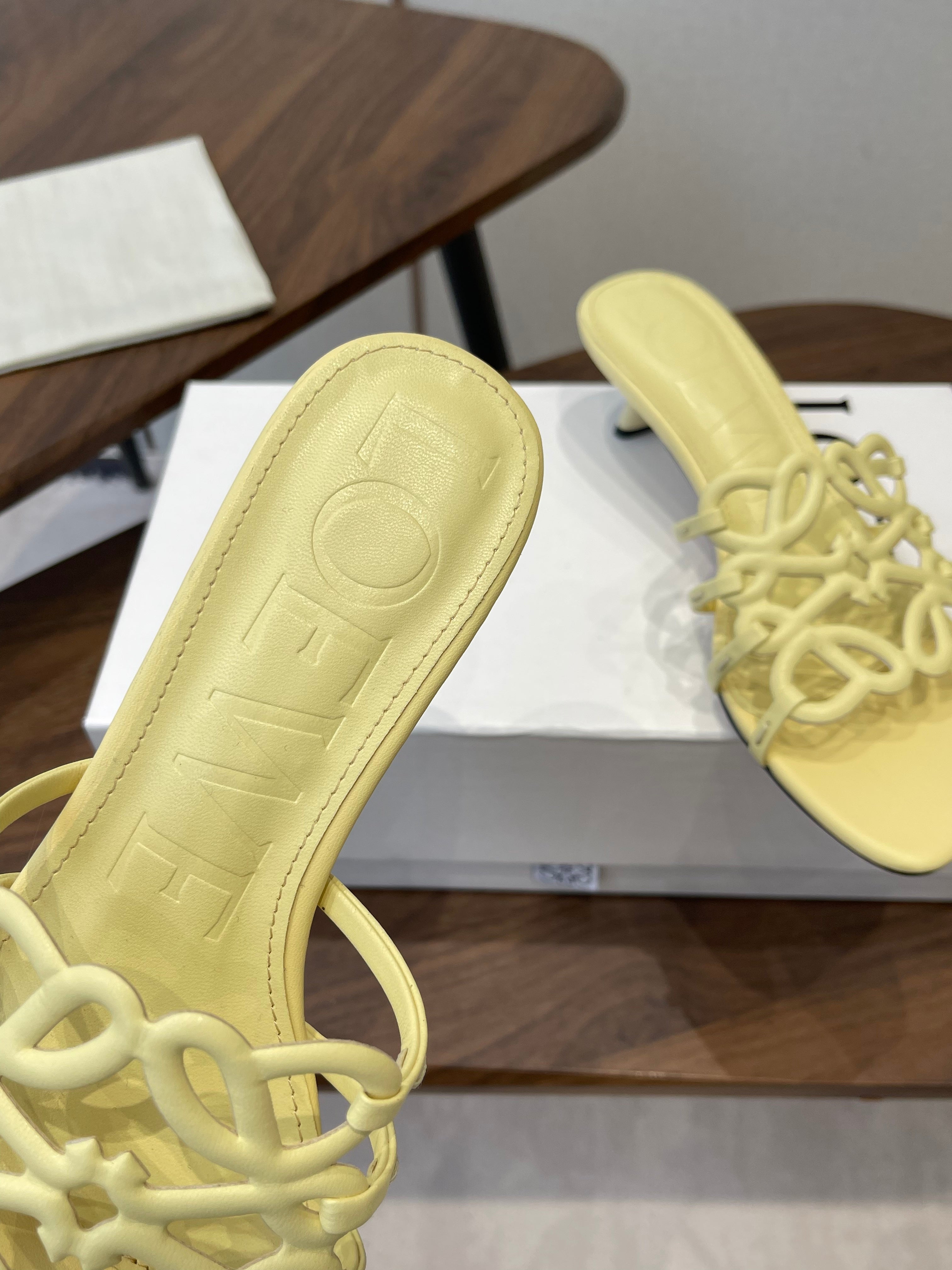 LOEWE 26S HIGH HEEL SANDALS IN BUTTER YELLOW CALFSKIN