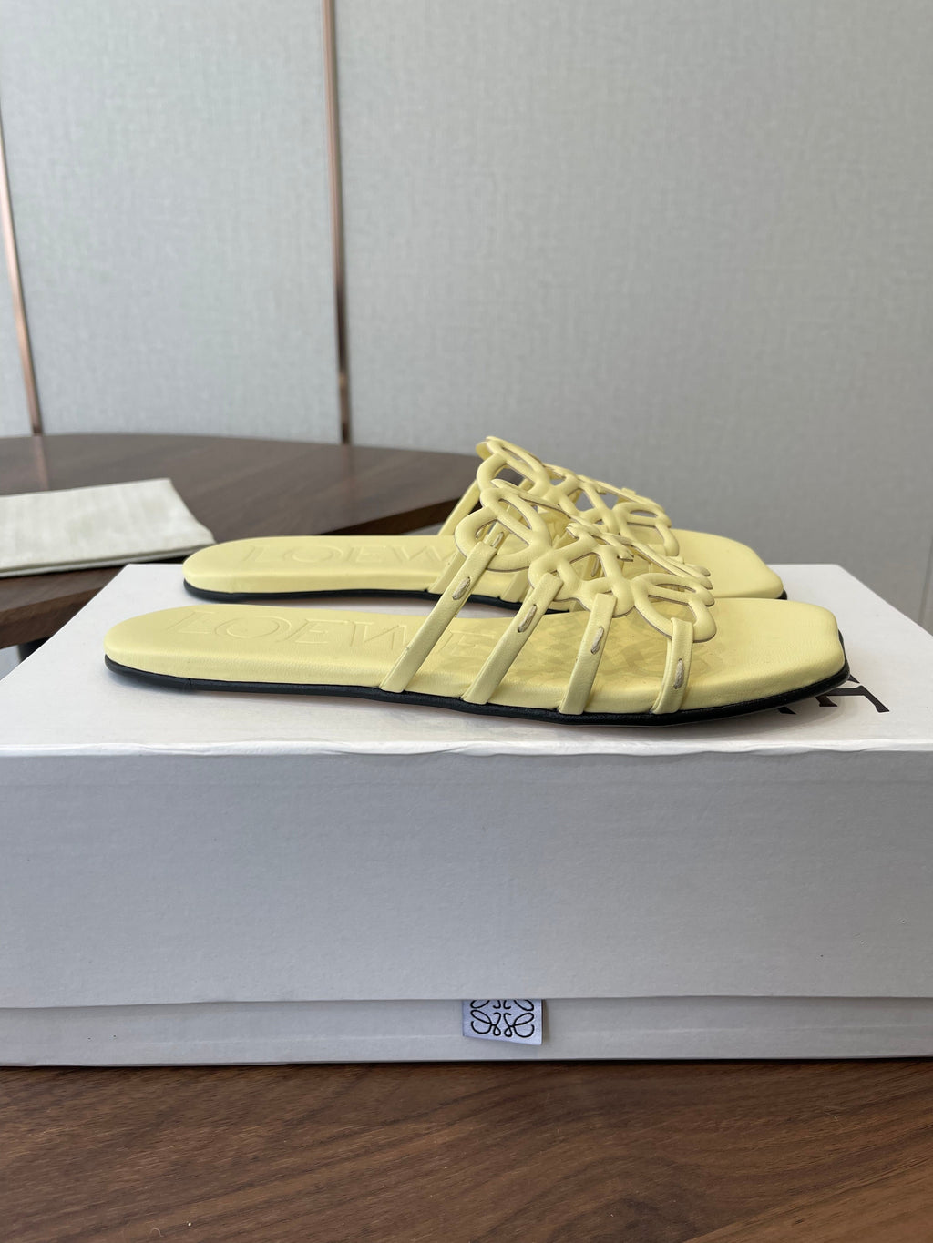 LOEWE 26S FLAT SANDALS IN BUTTER YELLOW CALFSKIN