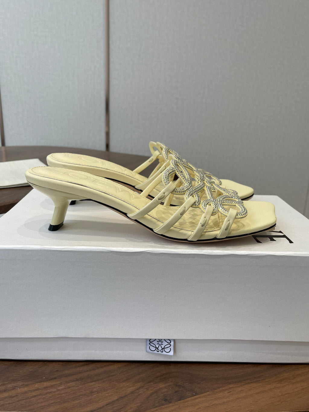 LOEWE 26S HIGH HEEL SANDALS IN LIGHT YELLOW CALFSKIN WITH CRYSTALS