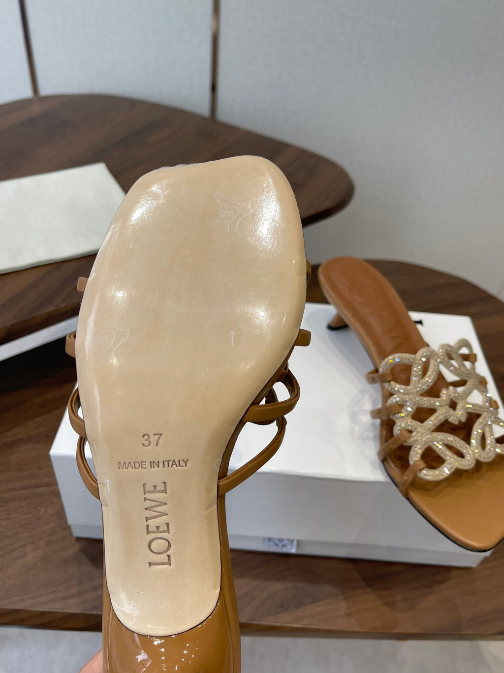 LOEWE 26S HIGH HEEL SANDALS IN CAMEL BROWN CALFSKIN WITH CRYSTALS
