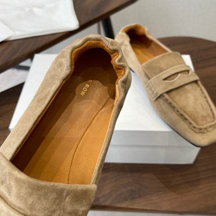 THE ROW 26S SQUARE TOE LOAFERS IN BEIGE SUEDE