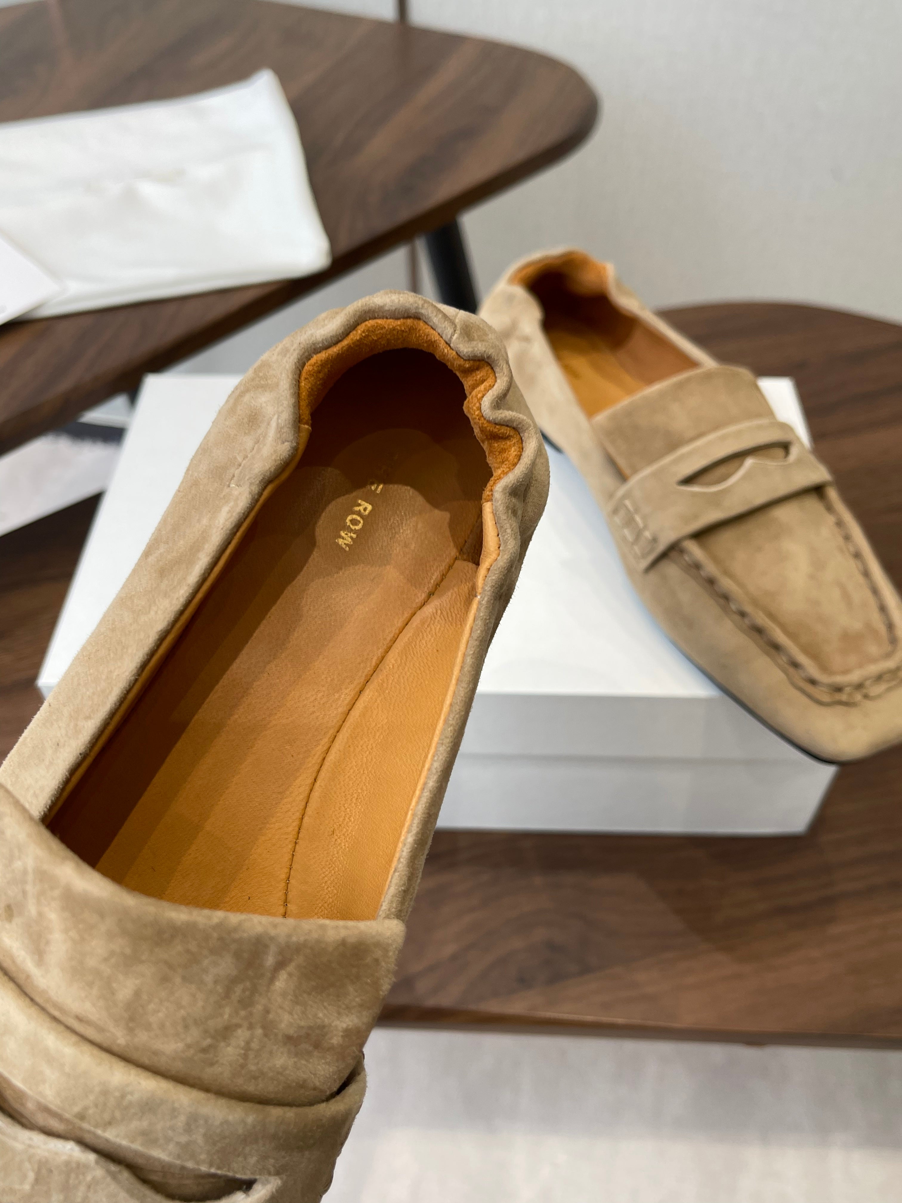 THE ROW 26S SQUARE TOE LOAFERS IN BEIGE SUEDE