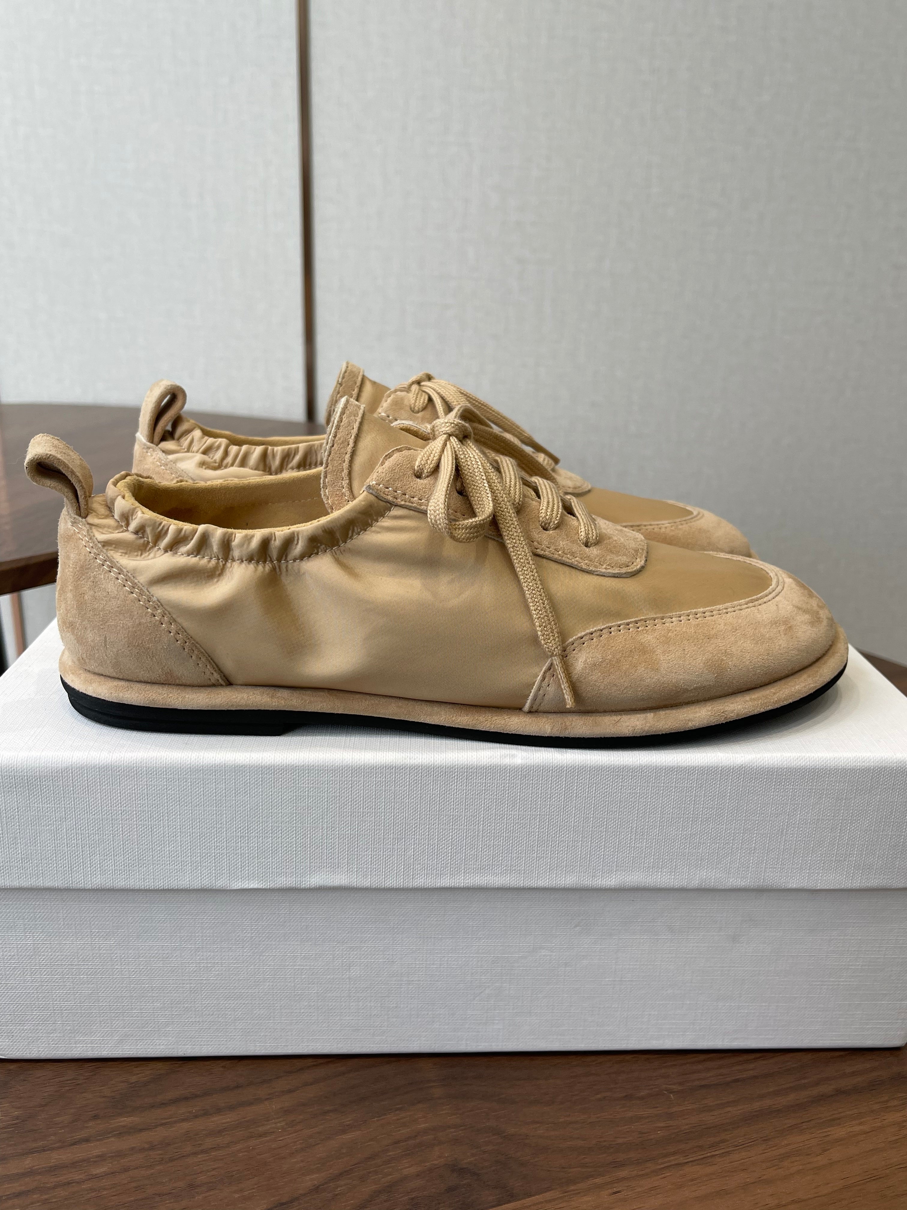 THE ROW 26S SNEAKERS IN BEIGE SUEDE AND FABRIC