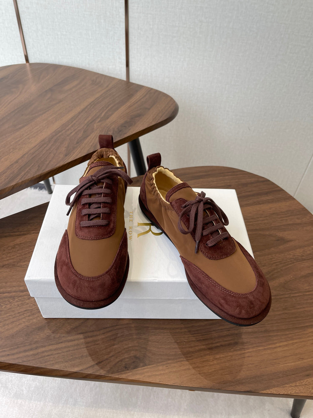 THE ROW 26S SNEAKERS IN BROWN SUEDE AND FABRIC