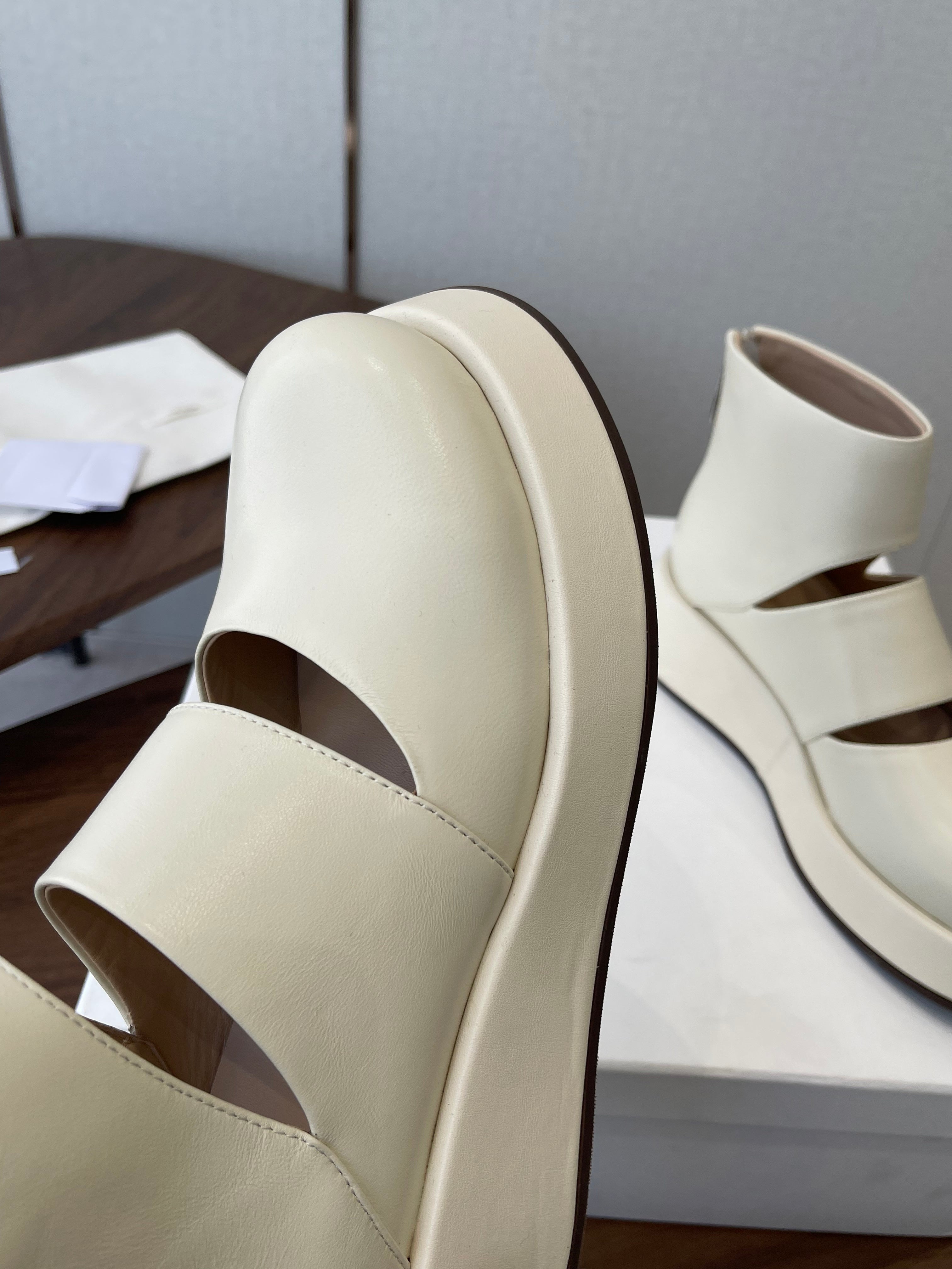 THE ROW 26S PLATFORM MARY JANE IN CREAM WHITE CALFSKIN