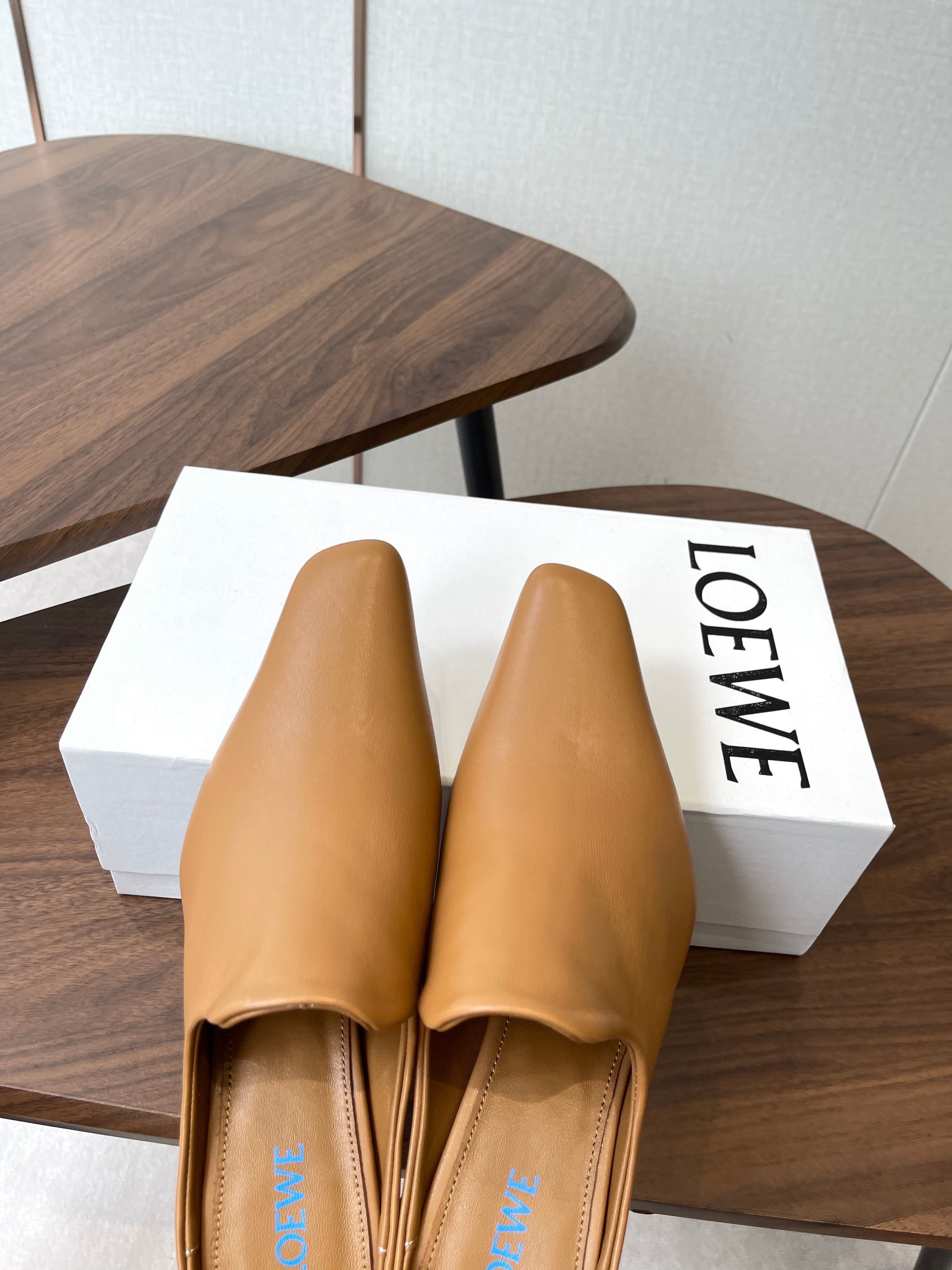 LOEWE 26S EMILY MULE 55MM IN TAN BROWN CALFSKIN