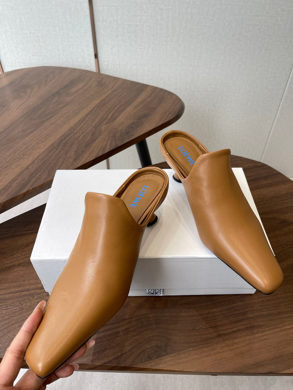 LOEWE 26S EMILY MULE 55MM IN TAN BROWN CALFSKIN
