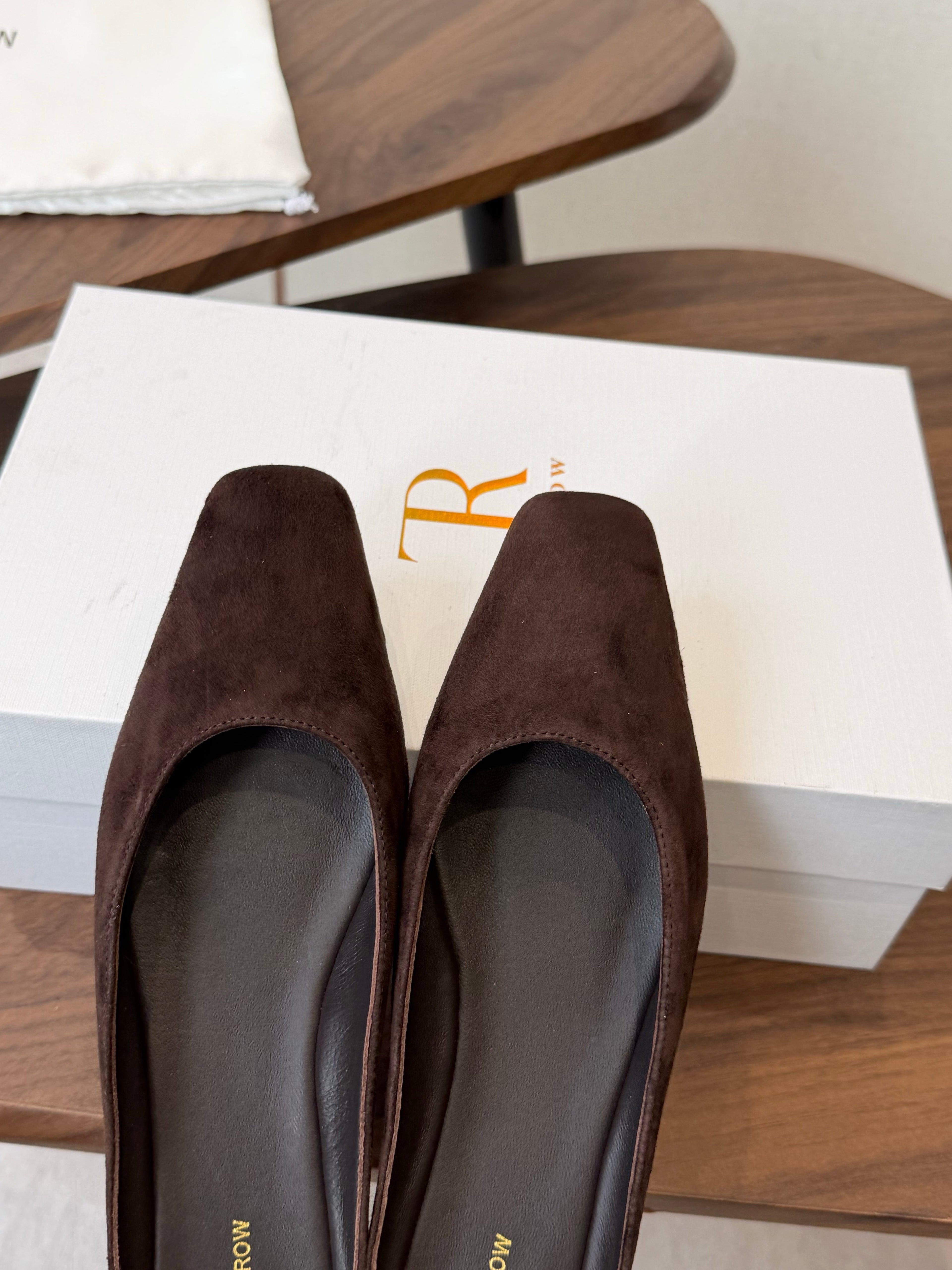 THE ROW 26S POINTED TOE MULES IN DARK BROWN SUEDE