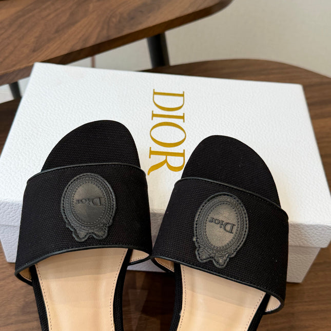 DIOR 26S D-BADGE FLAT SLIDE SANDALS IN BLACK CANVAS AND CALFSKIN