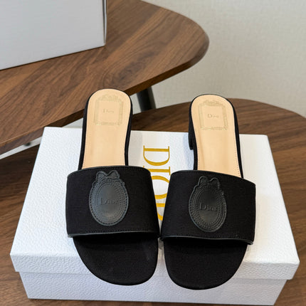 DIOR 26S D-BADGE SLIDE SANDALS IN BLACK CANVAS AND CALFSKIN