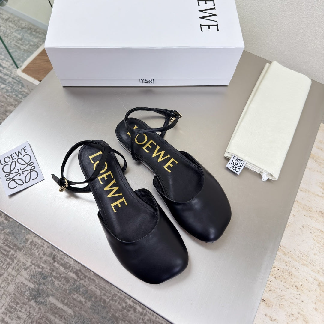 LOEWE 26S SLINGBACK FLAT PUMPS IN BLACK CALFSKIN