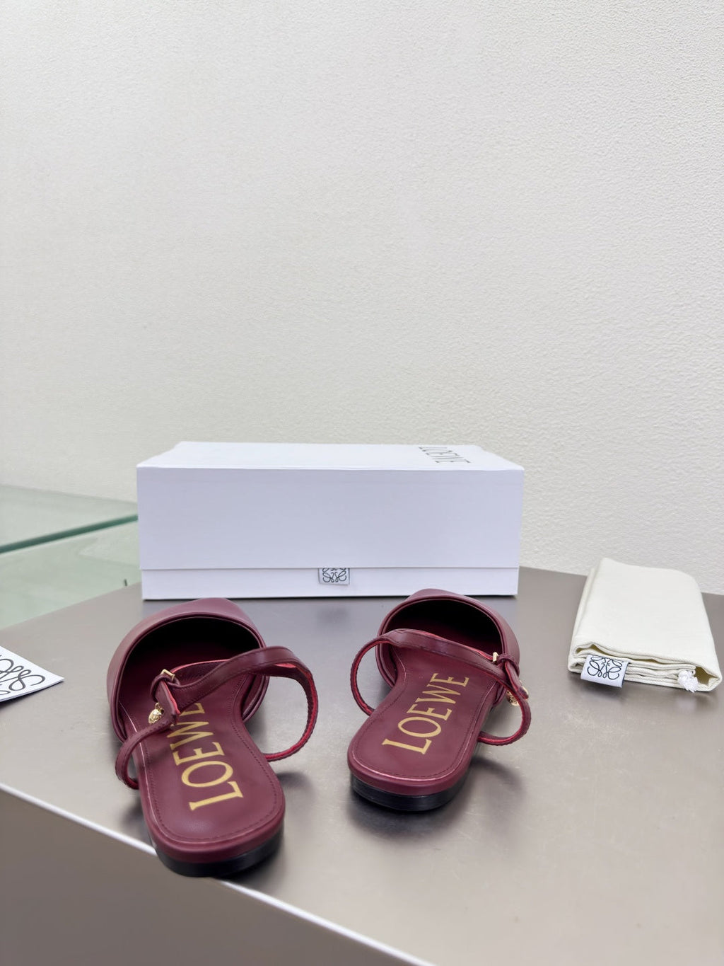 LOEWE 26S SLINGBACK FLAT PUMPS IN BURGUNDY RED CALFSKIN
