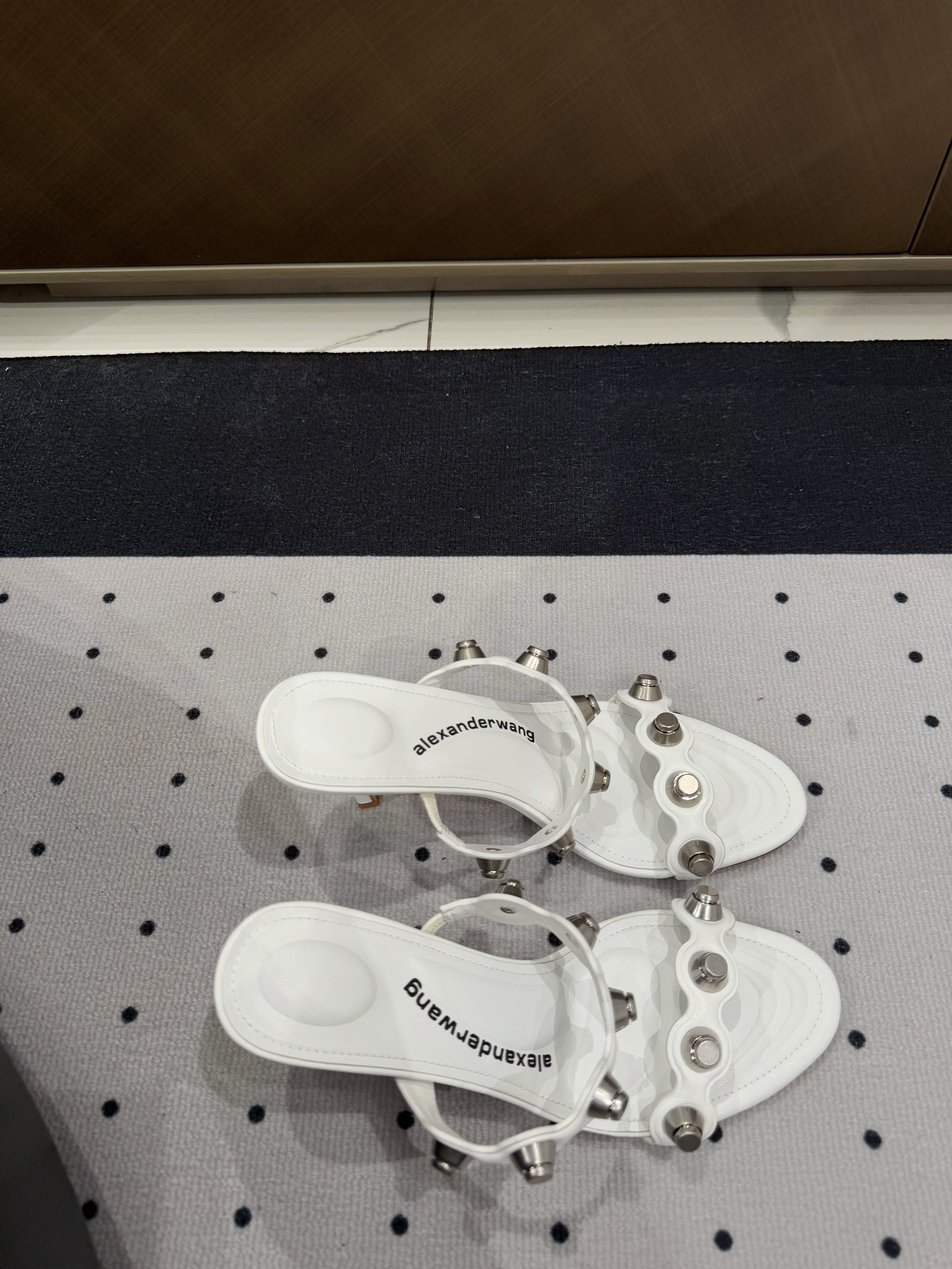 RIOT 80 MM SANDAL IN WHITE LAMBSKIN