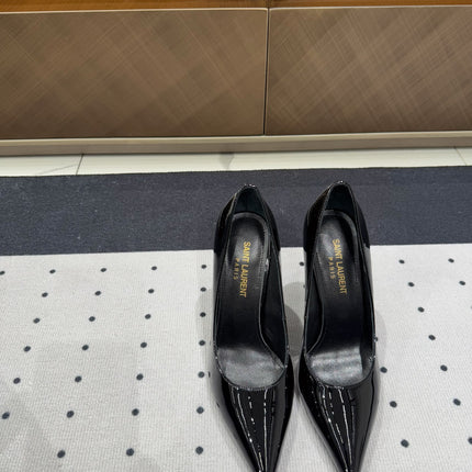 NORMA PUMPS IN BLACK GLOSSY SHEEPSKIN