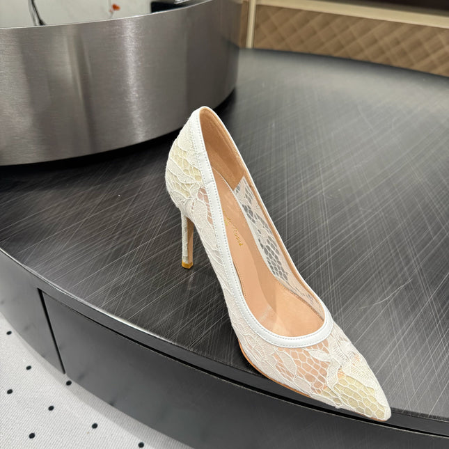 GIANVITO ROSSI 26S HIGH HEELS 105 MM IN WHITE LACE FABRIC