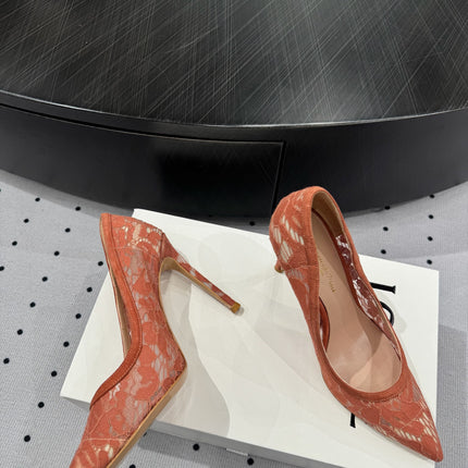 GIANVITO ROSSI 26S HIGH HEELS 105 MM IN PEACH ORANGE LACE FABRIC