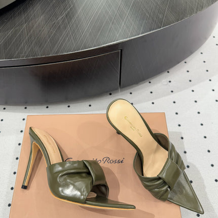 GIANVITO ROSSI 26S KNOTTED STRAP SANDALS 105 MM IN MOSS GREEN LAMBSKIN