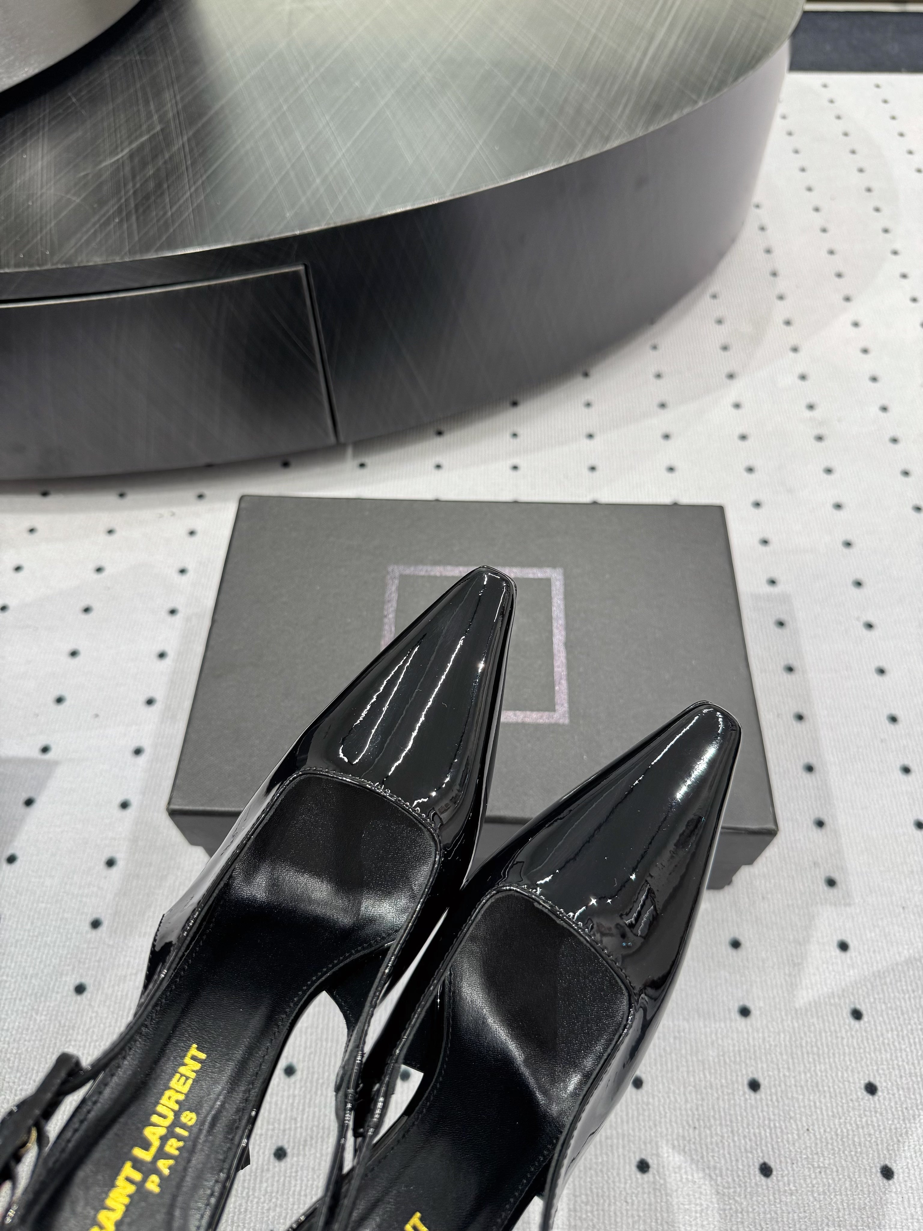 YSL 26S SLINGBACK HEELS 105 MM IN BLACK GLOSSY CALFSKIN WITH BUCKLE CLOSURE