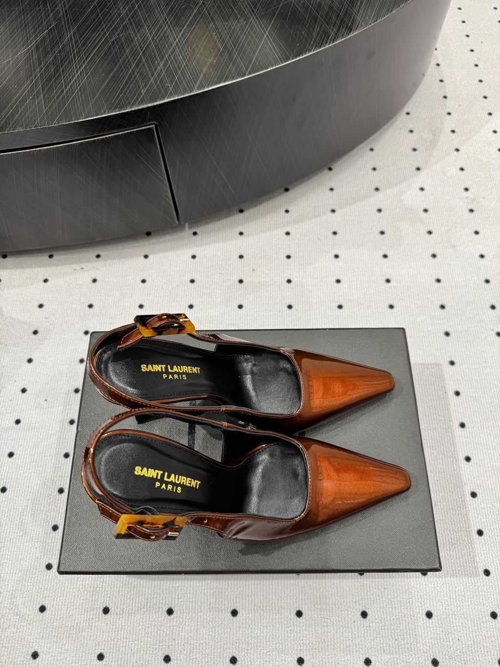 YSL 26S SLINGBACK HEELS 105 MM IN DARK ORANGE GLOSSY CALFSKIN WITH BUCKLE CLOSURE