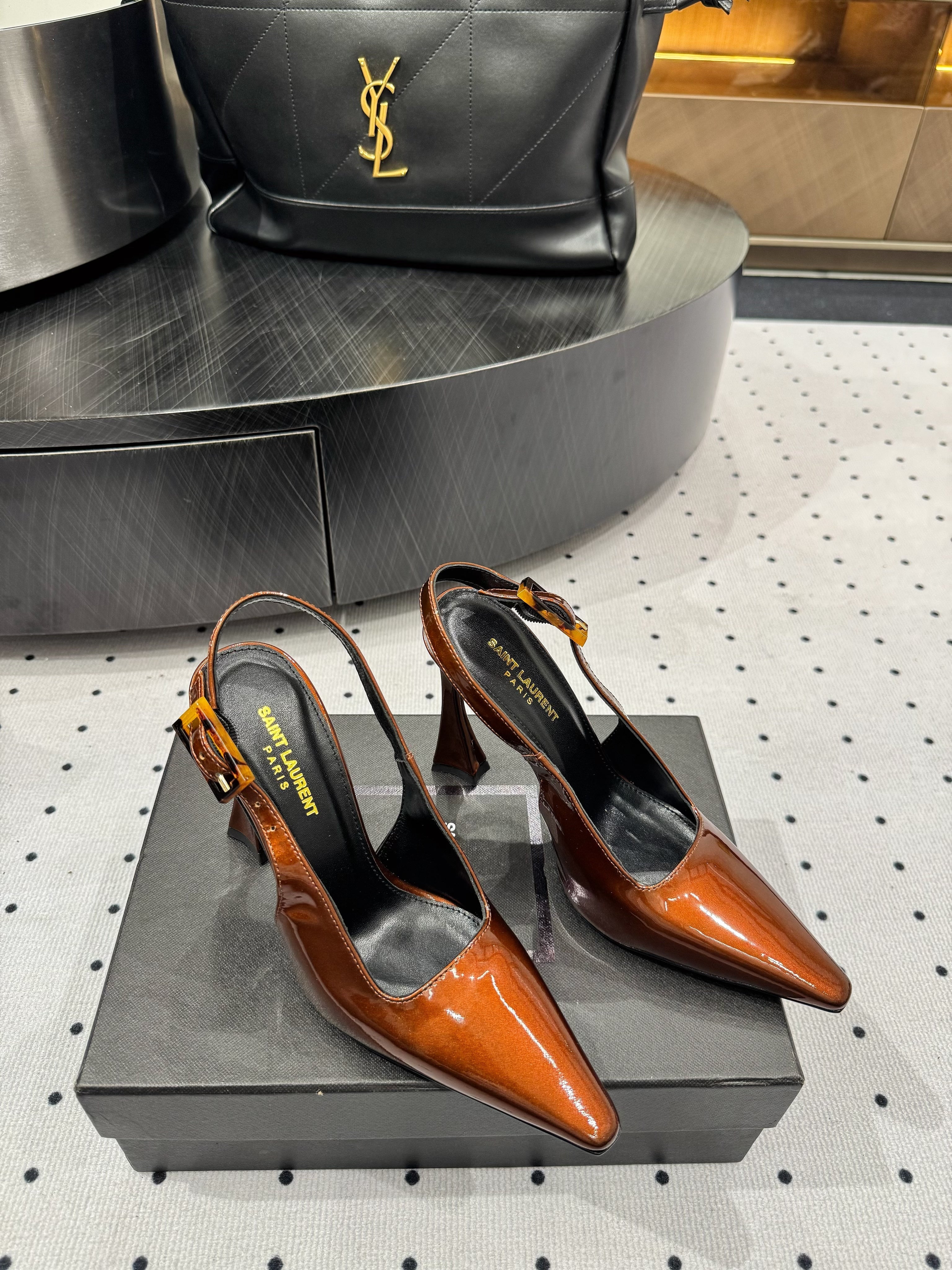 YSL 26S SLINGBACK HEELS 105 MM IN DARK ORANGE GLOSSY CALFSKIN WITH BUCKLE CLOSURE